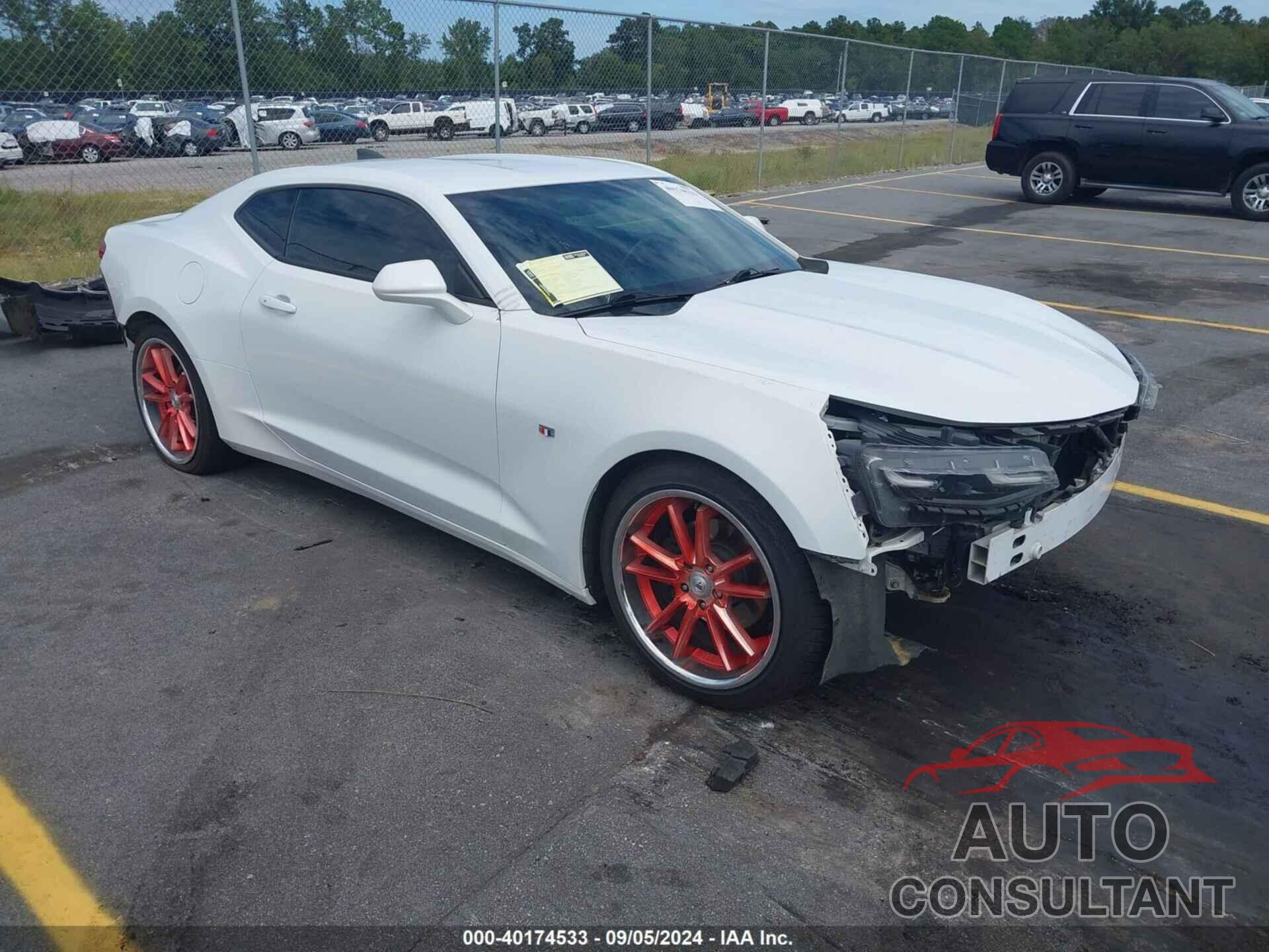 CHEVROLET CAMARO 2019 - 1G1FB1RX0K0137381