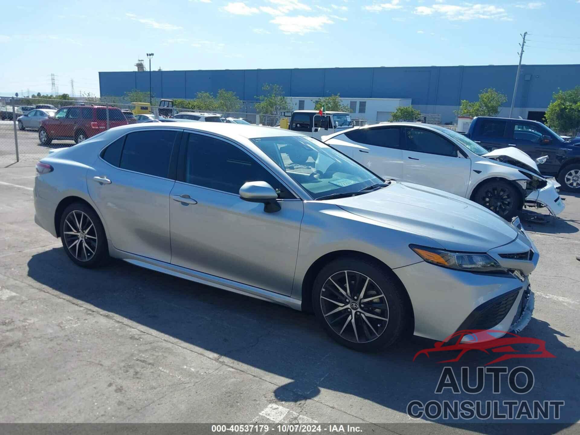 TOYOTA CAMRY 2021 - 4T1G11AK8MU598530