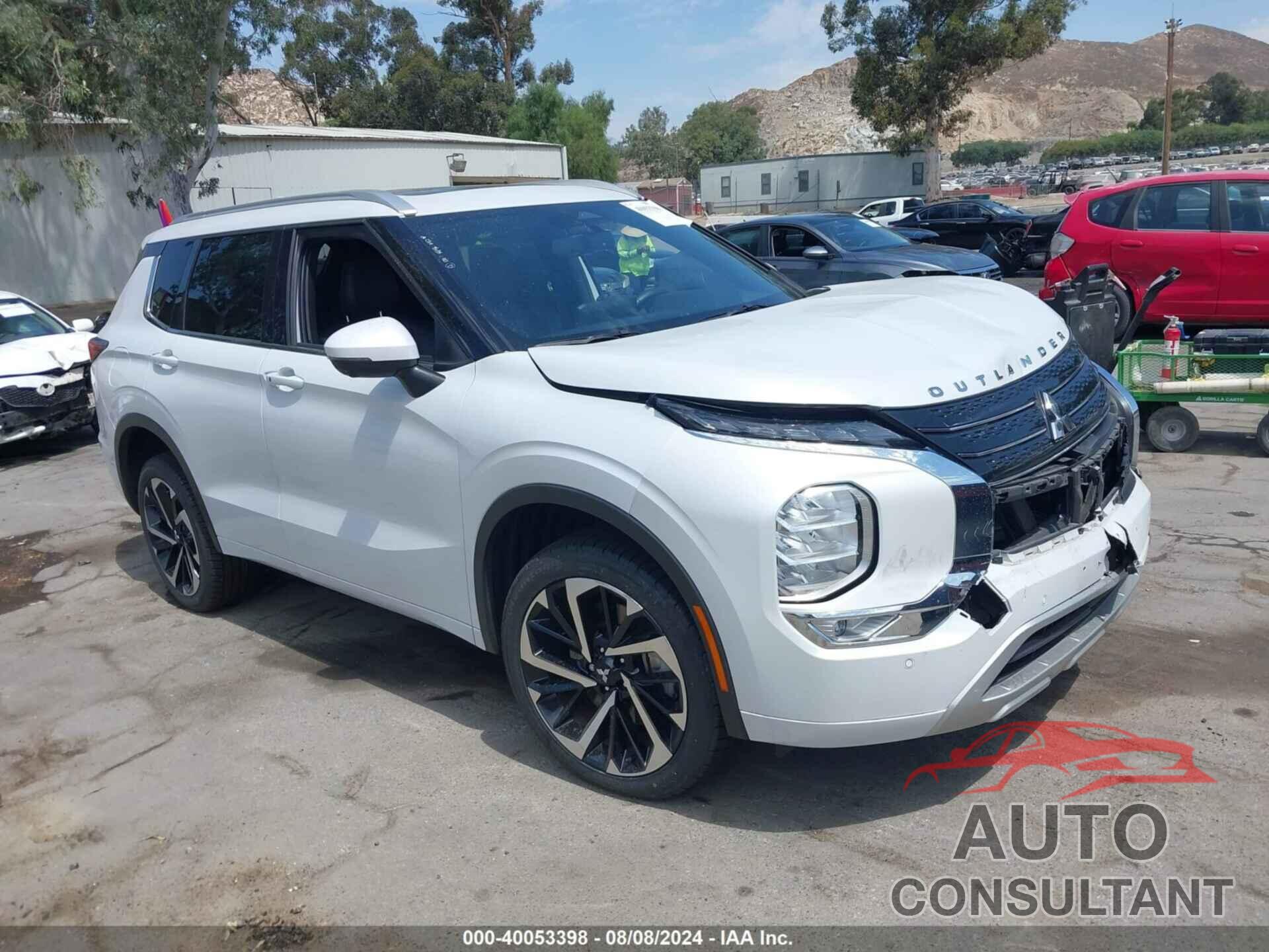 MITSUBISHI OUTLANDER 2022 - JA4J3VA81NZ023295