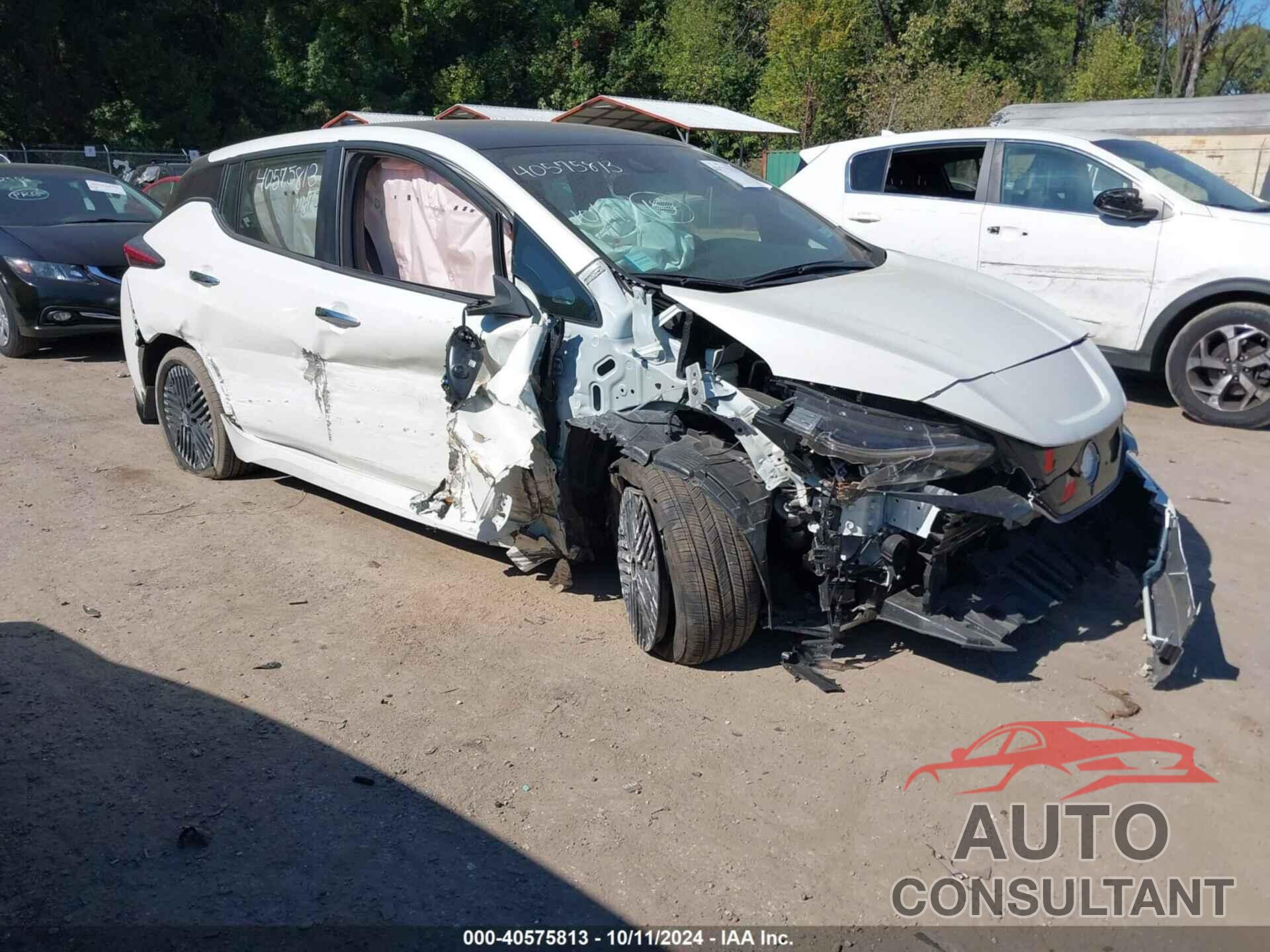 NISSAN LEAF 2023 - 1N4CZ1CV1PC560981