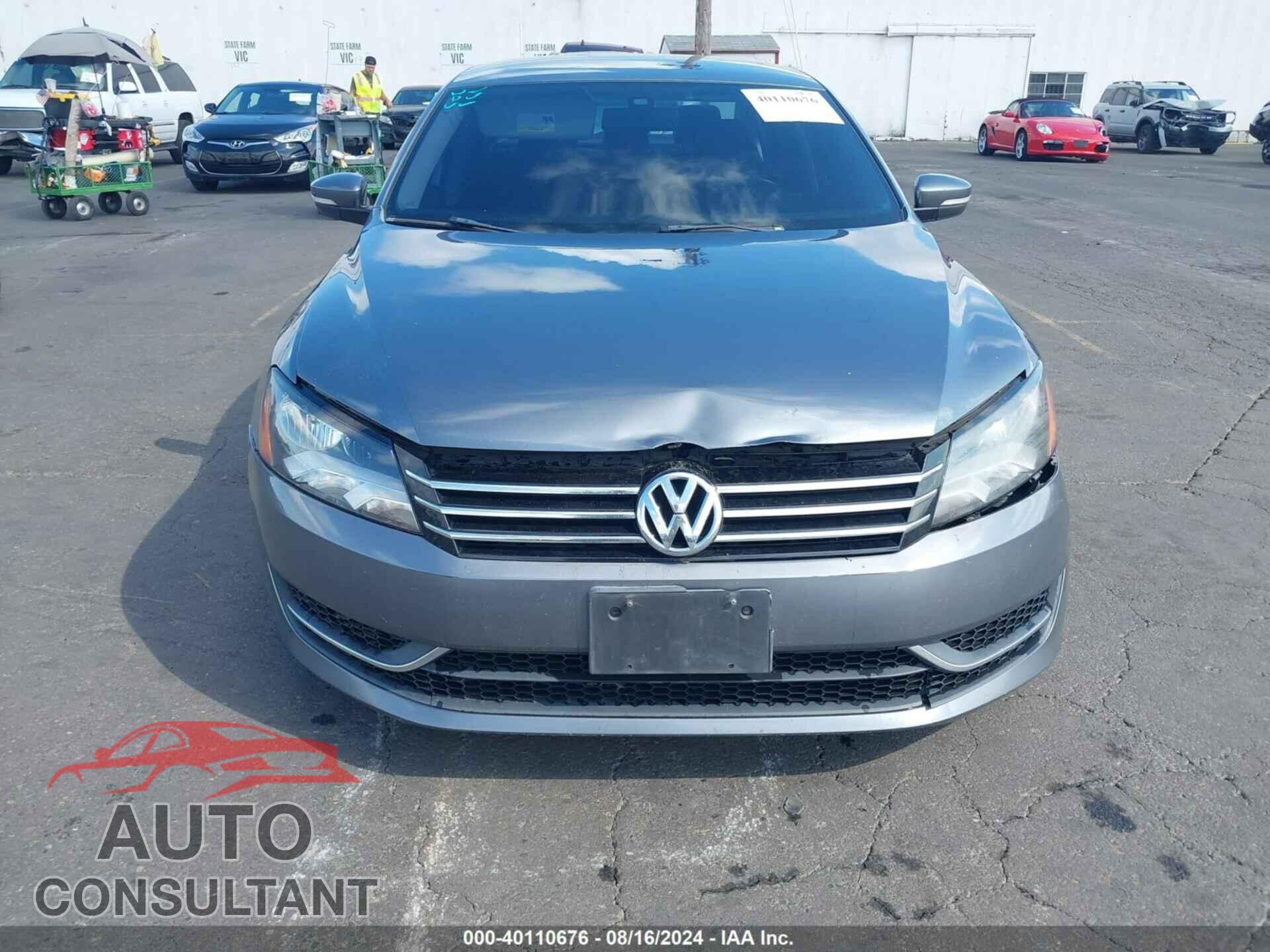 VOLKSWAGEN PASSAT 2014 - 1VWBP7A30EC008575