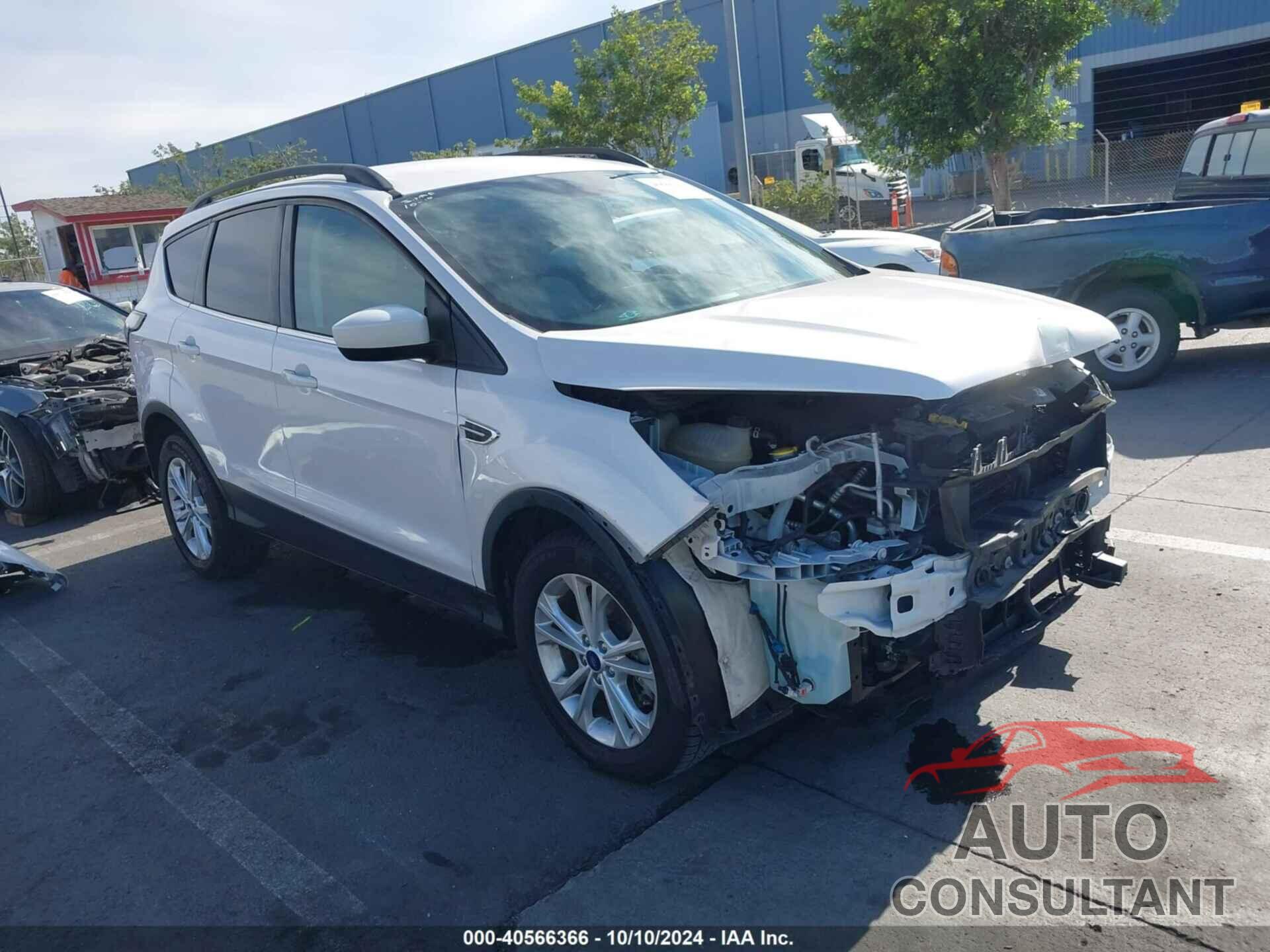 FORD ESCAPE 2018 - 1FMCU9HD4JUD05598