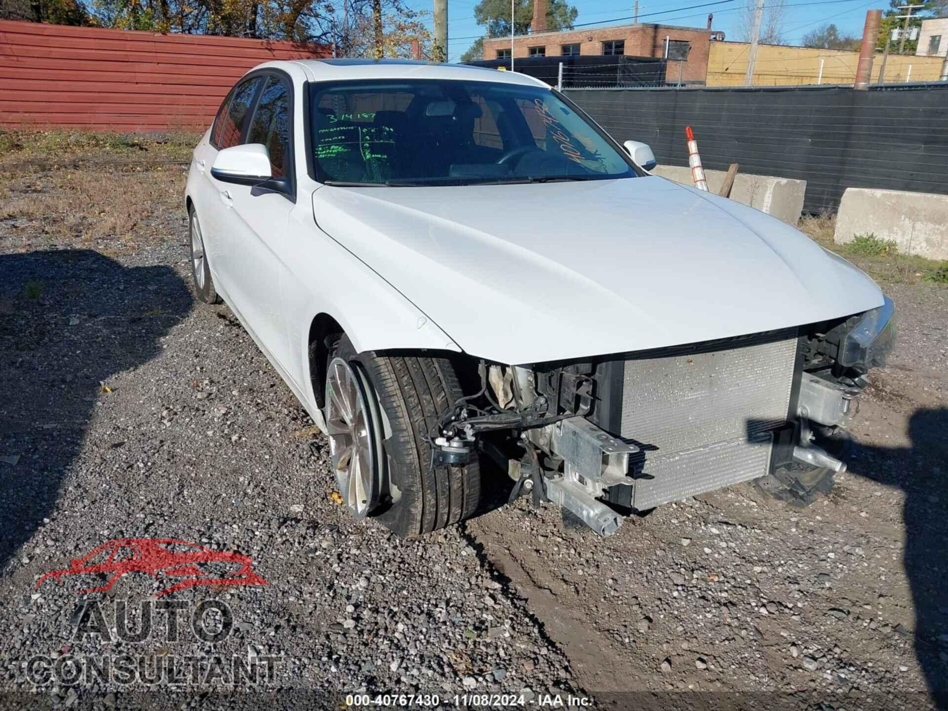 BMW 320I 2016 - WBA8E5G54GNU20499