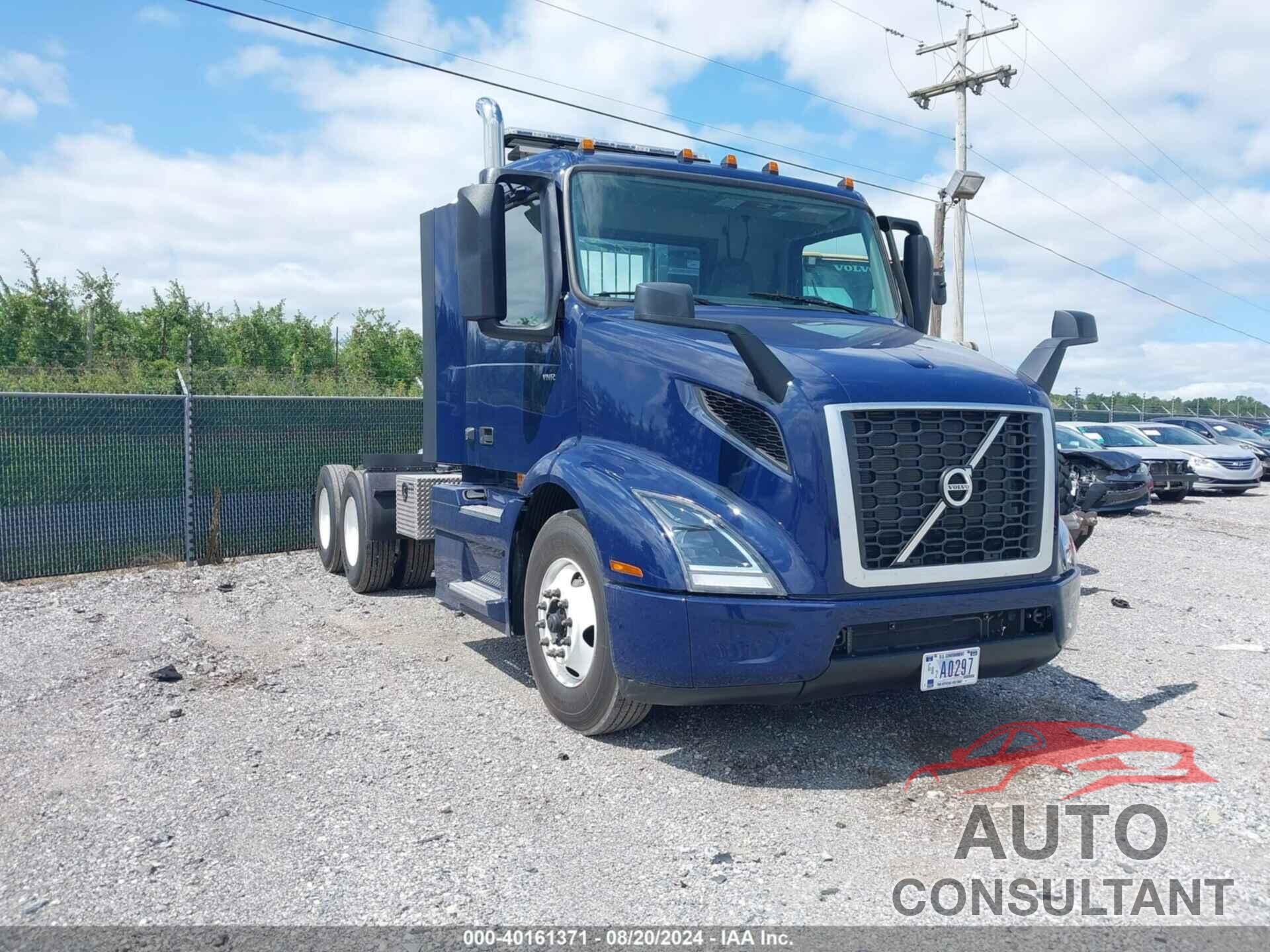 VOLVO VNR 2025 - 4V4WC9EHXSN663879