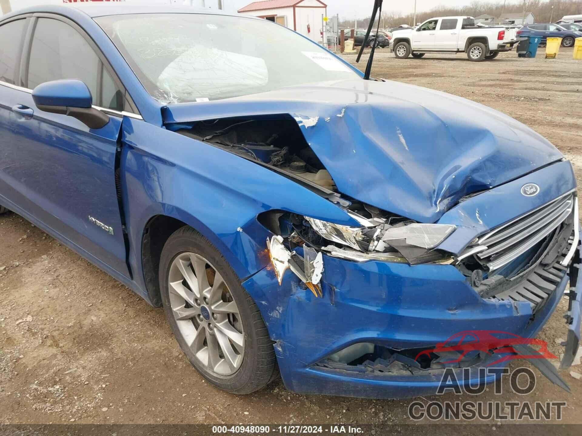 FORD FUSION HYBRID 2017 - 3FA6P0LU0HR323454