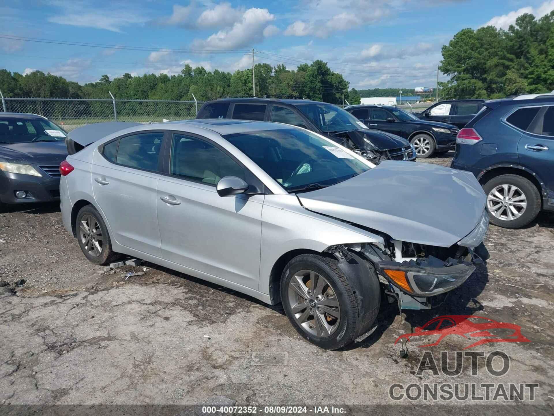 HYUNDAI ELANTRA 2018 - 5NPD84LF7JH214697