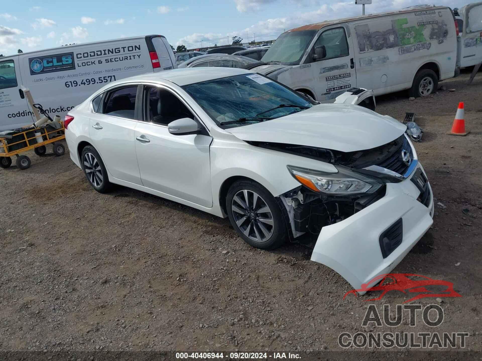 NISSAN ALTIMA 2017 - 1N4AL3AP5HC160352