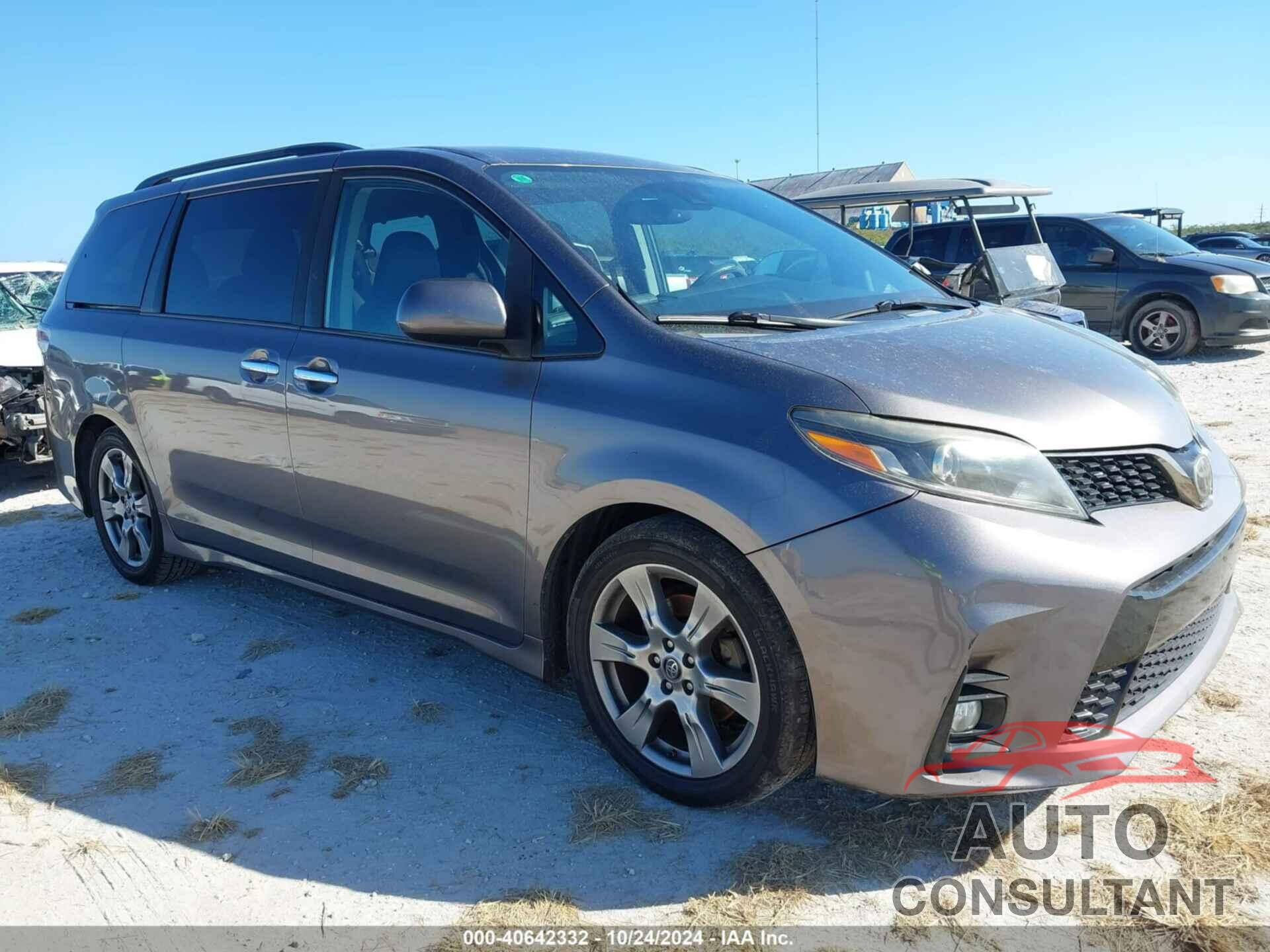 TOYOTA SIENNA 2019 - 5TDXZ3DC4KS977586