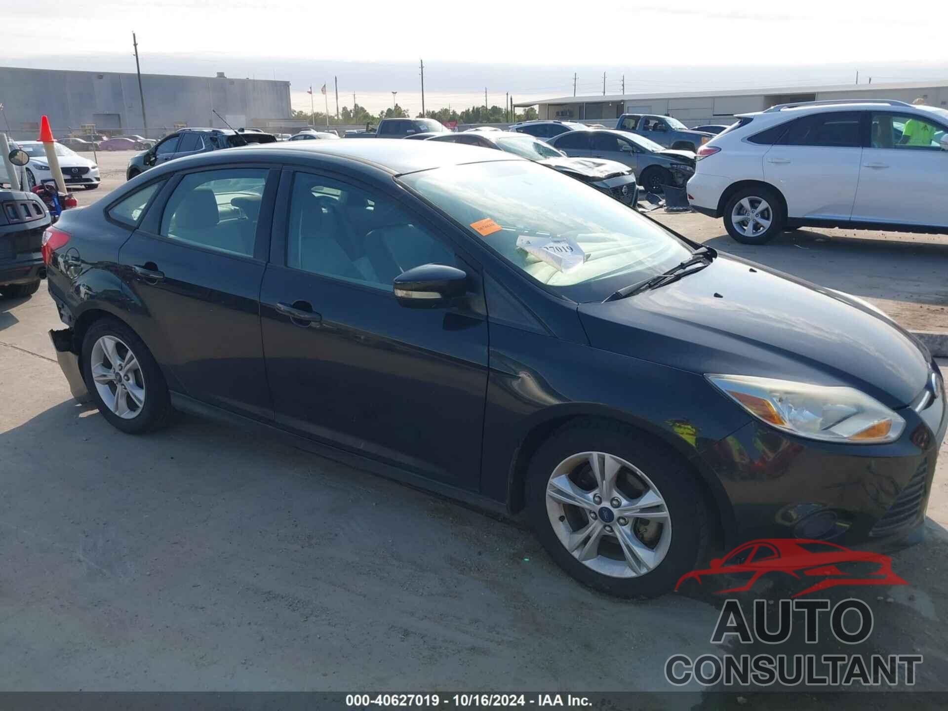 FORD FOCUS 2014 - 1FADP3F26EL447631