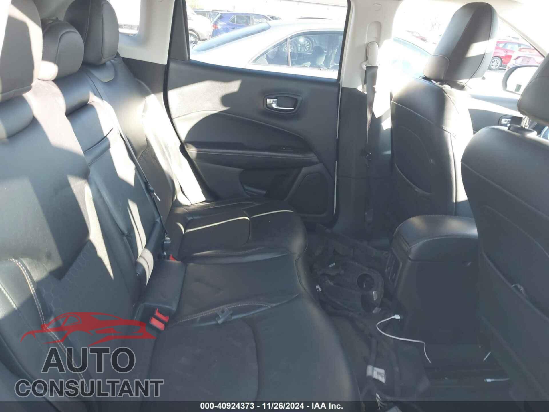 JEEP NEW COMPASS 2017 - 3C4NJDBB7HT597316