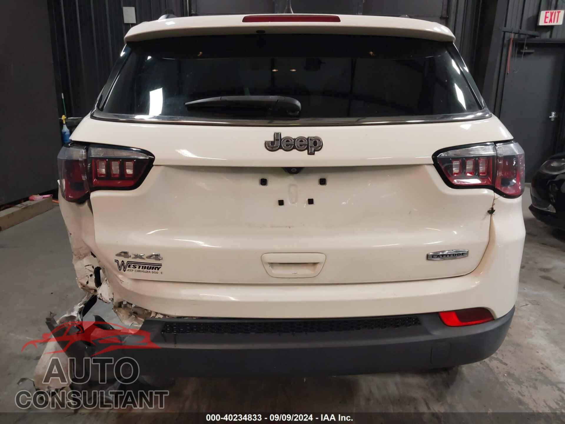 JEEP COMPASS 2018 - 3C4NJDBB2JT206160