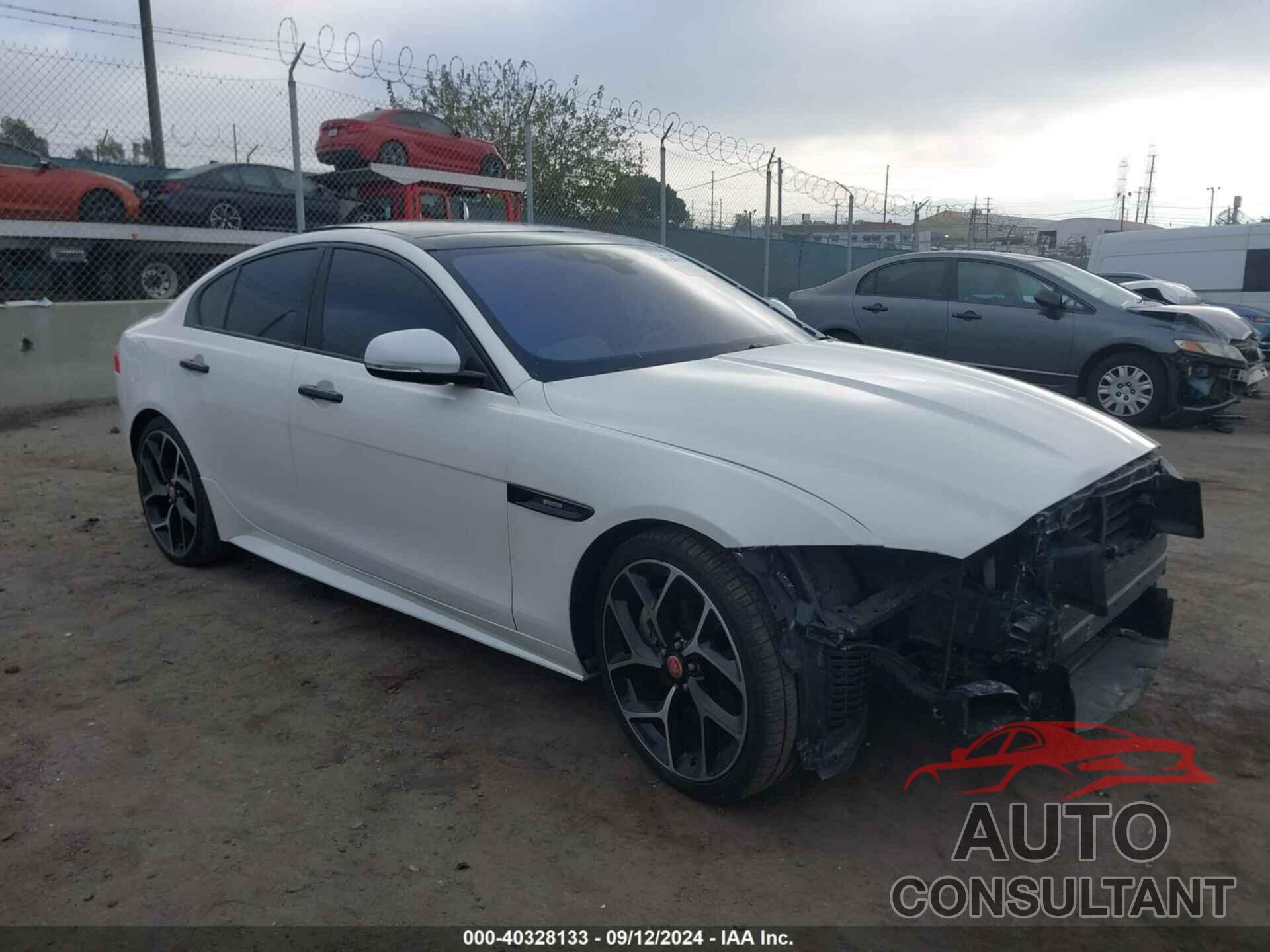 JAGUAR XE 2017 - SAJAF4BV1HA969414