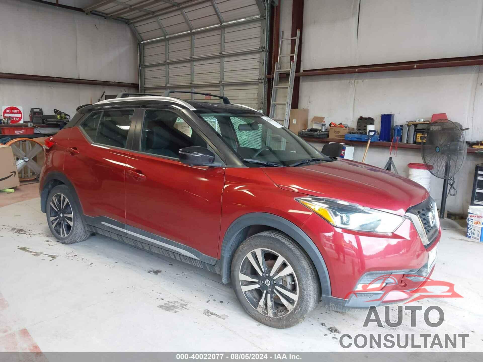 NISSAN KICKS 2019 - 3N1CP5CU1KL561403