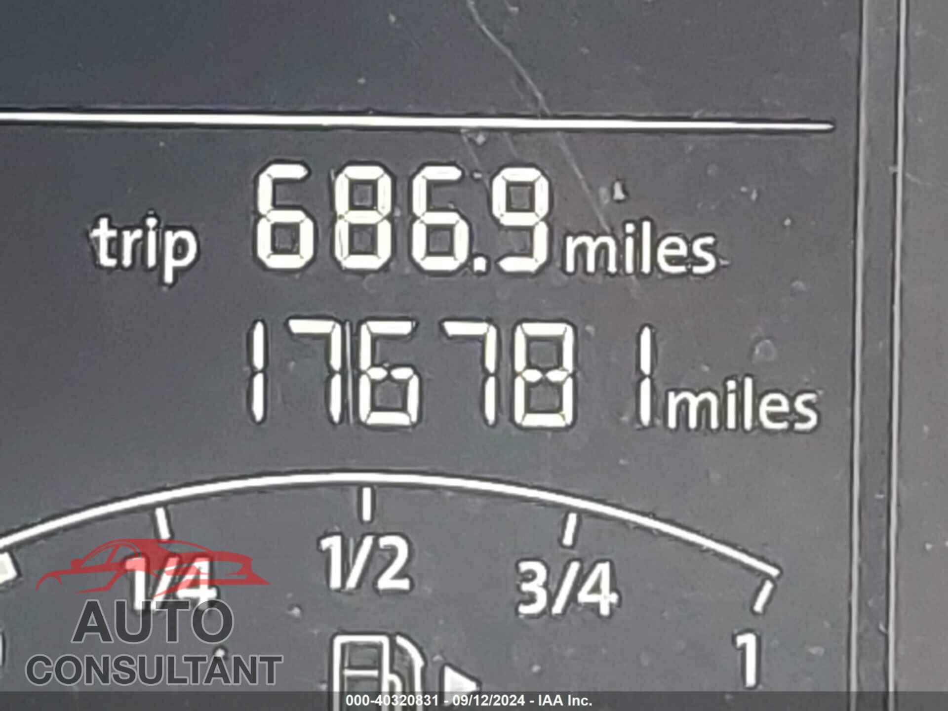 VOLKSWAGEN JETTA 2017 - 3VW2B7AJ2HM215825