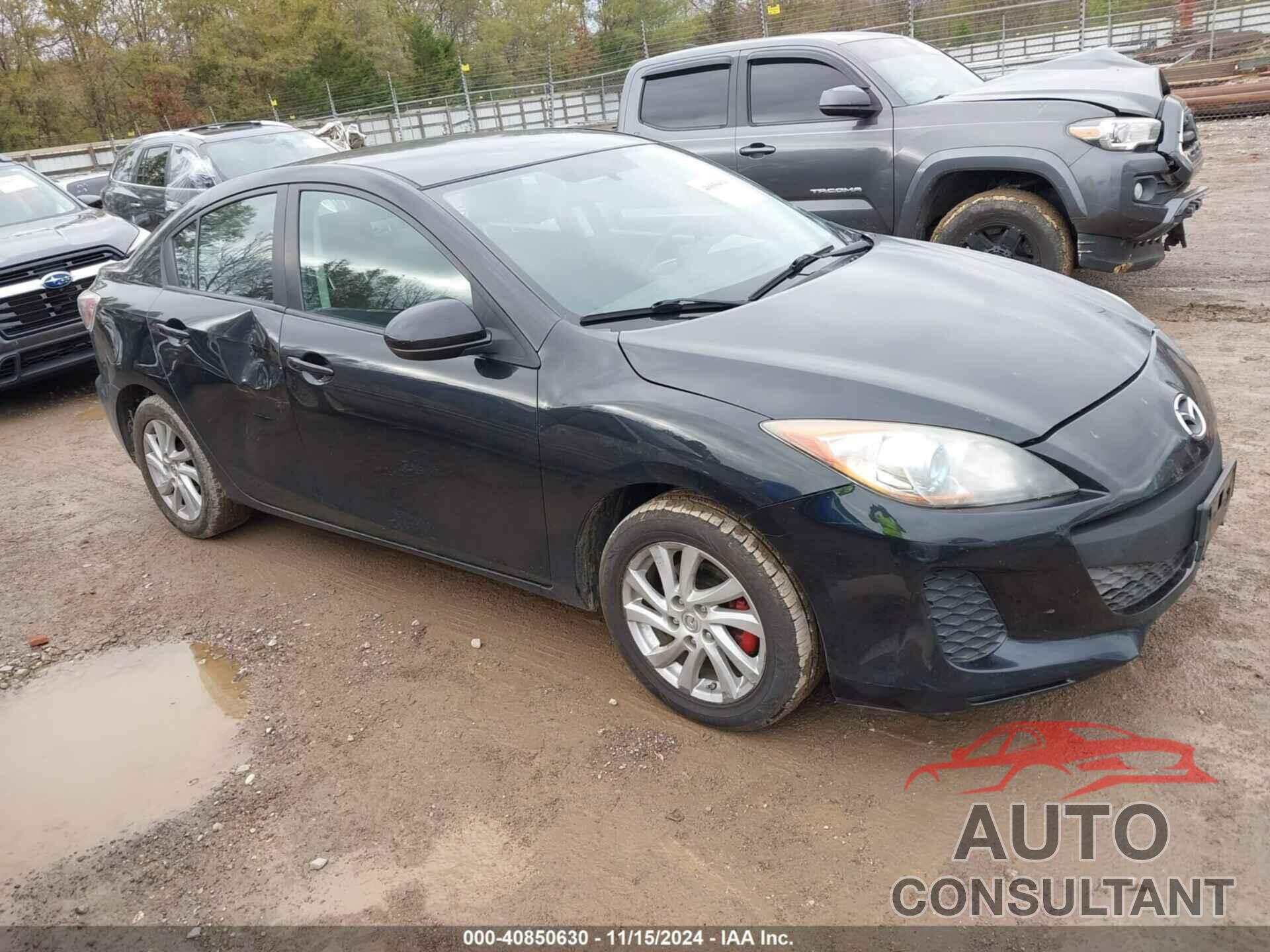 MAZDA MAZDA3 2012 - JM1BL1V86C1646047