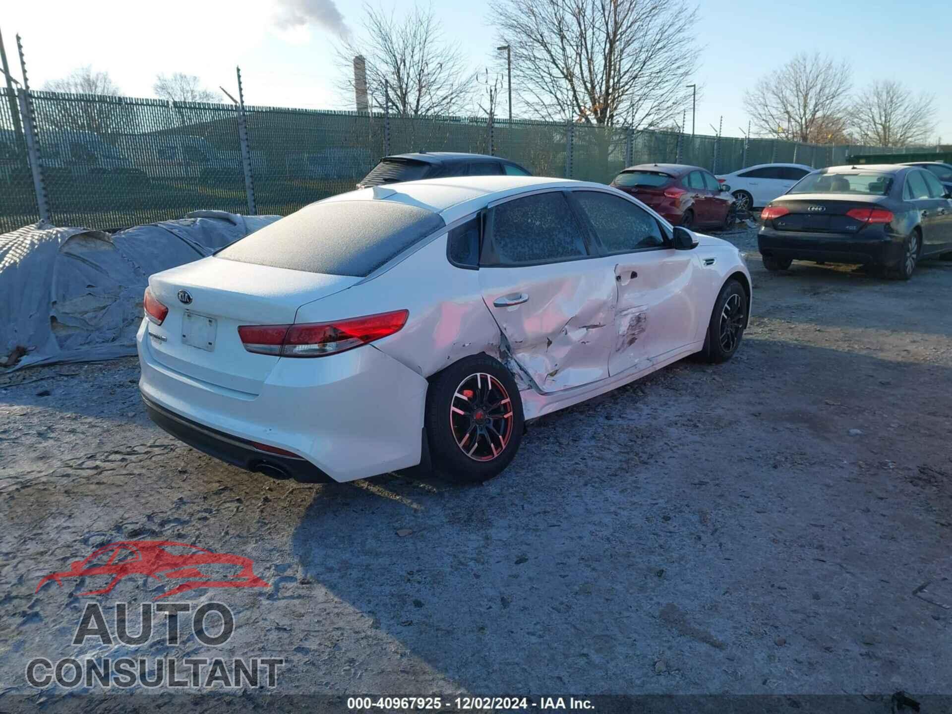 KIA OPTIMA 2017 - KNAGT4L38H5156446