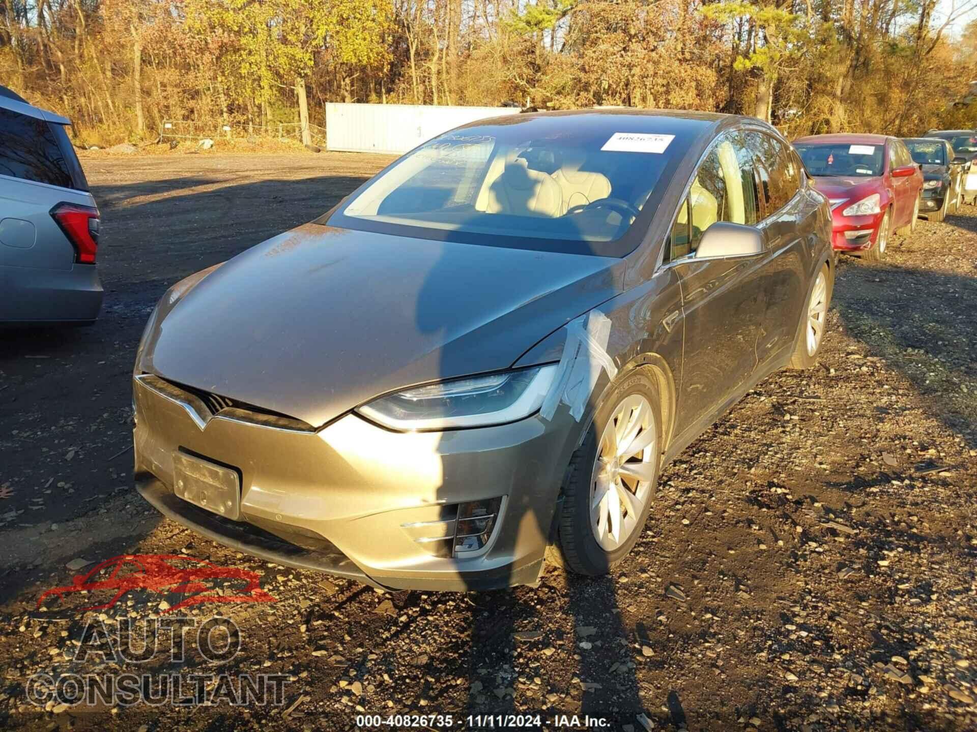 TESLA MODEL X 2016 - 5YJXCAE28GF003939