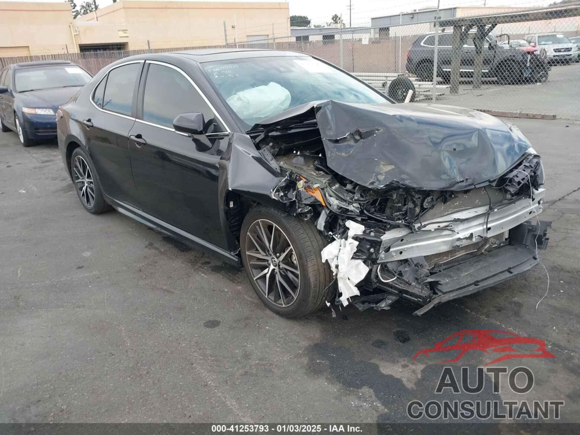 TOYOTA CAMRY 2023 - 4T1T11AK8PU762751