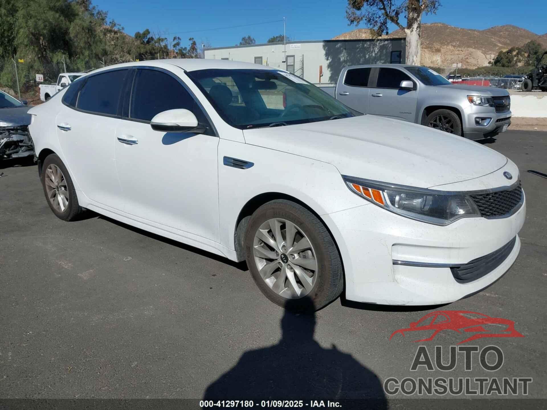 KIA OPTIMA 2018 - 5XXGT4L30JG267769