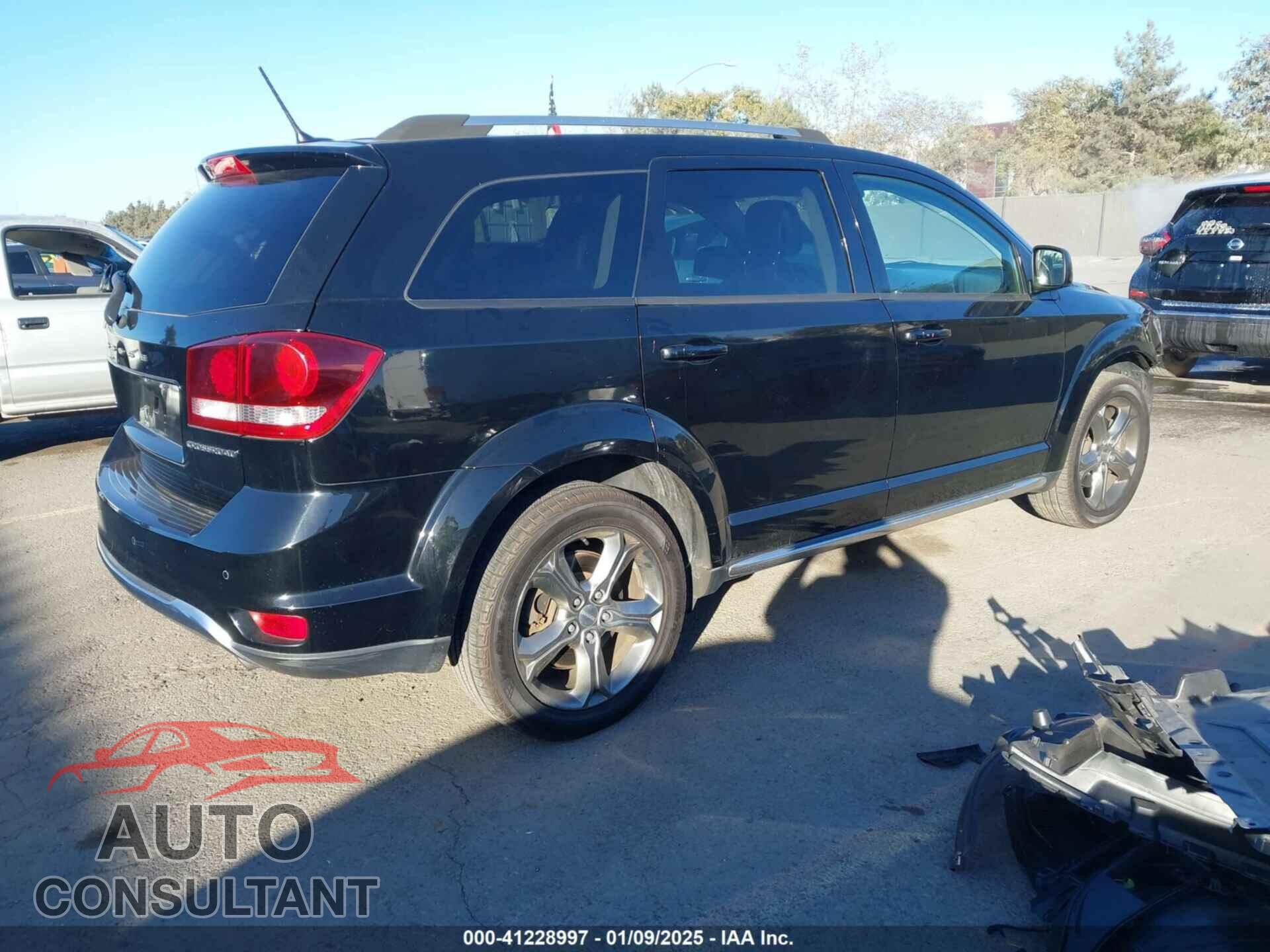 DODGE JOURNEY 2017 - 3C4PDCGG7HT673485