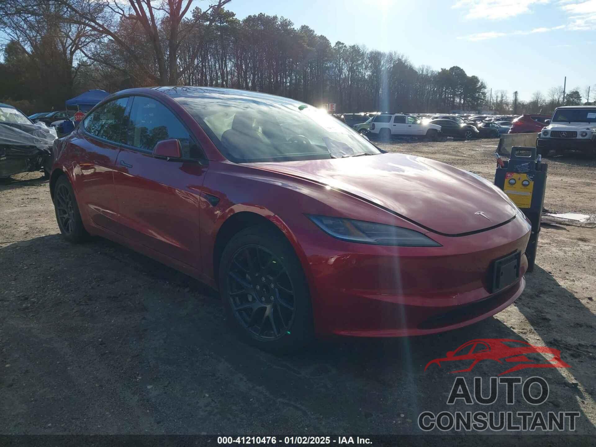 TESLA MODEL 3 2024 - 5YJ3E1EA3RF733017