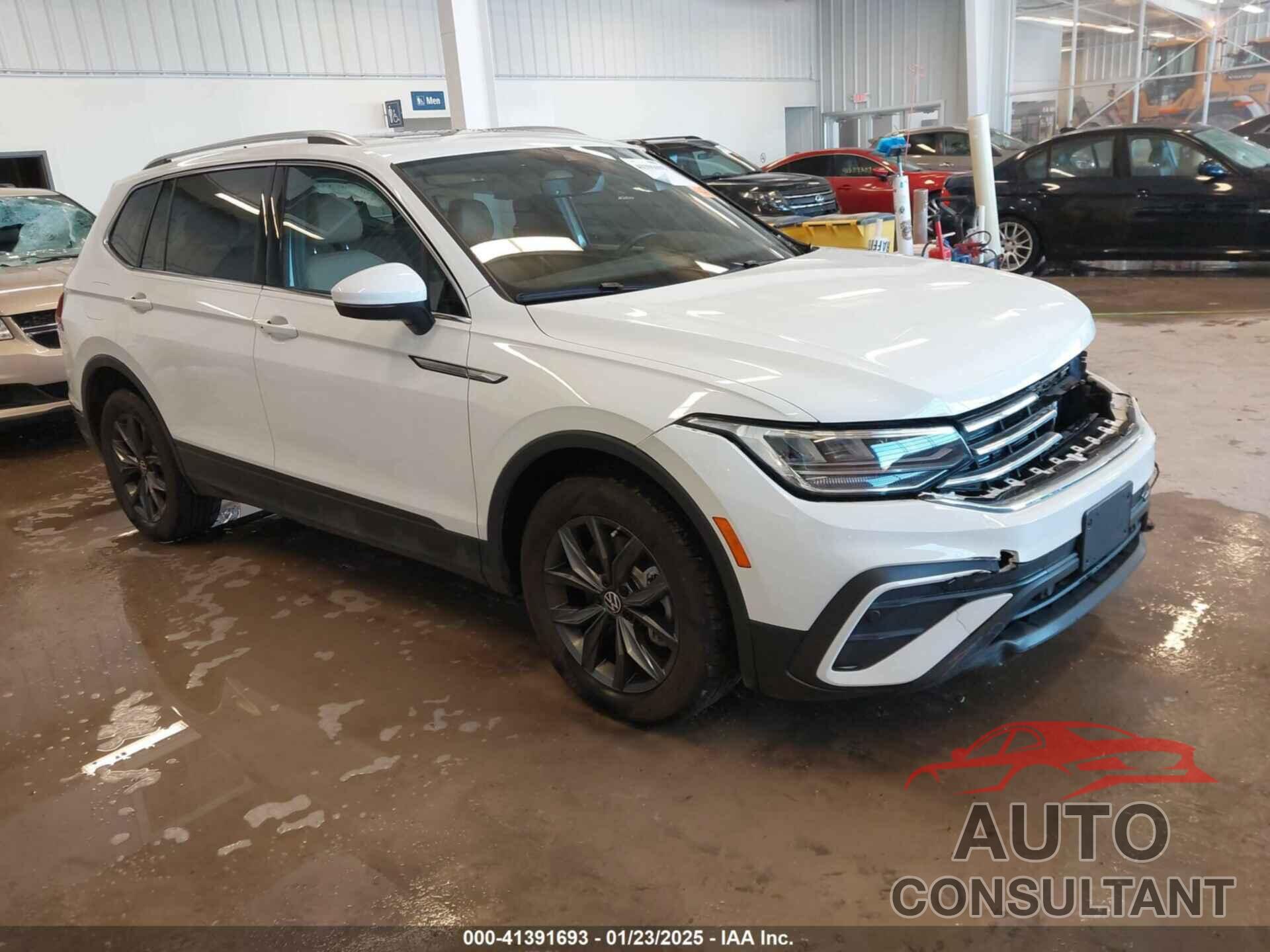 VOLKSWAGEN TIGUAN 2024 - 3VVMB7AX3RM026247
