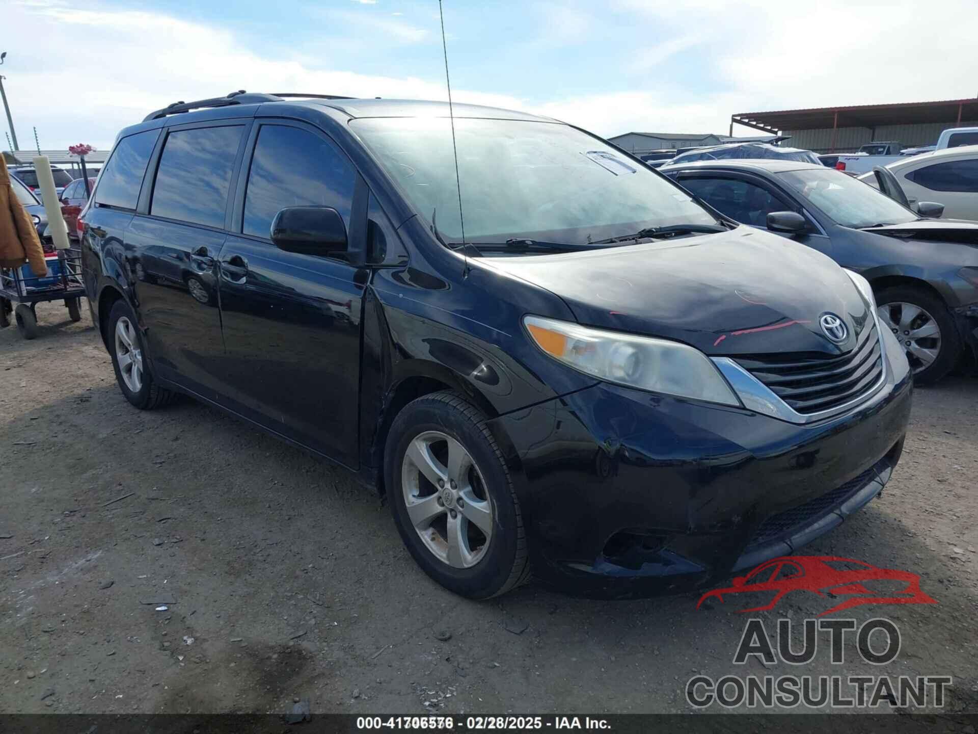 TOYOTA SIENNA 2013 - 5TDKK3DC7DS352293