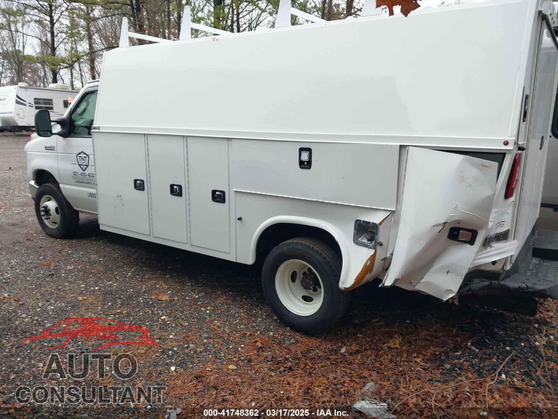 FORD E-450 CUTAWAY 2022 - 1FDXE4FN1NDC20320
