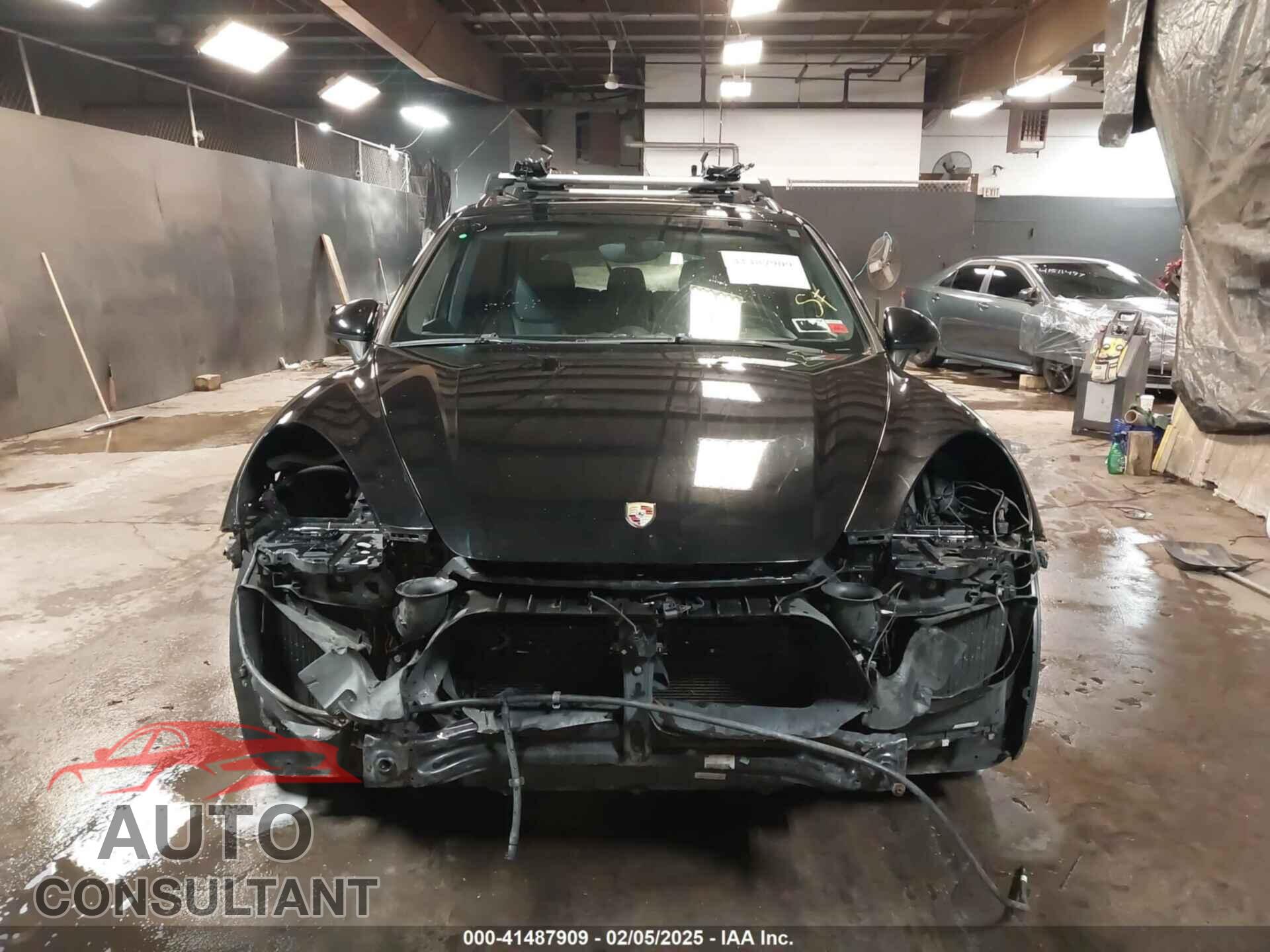 PORSCHE CAYENNE 2011 - WP1AC2A27BLA85233