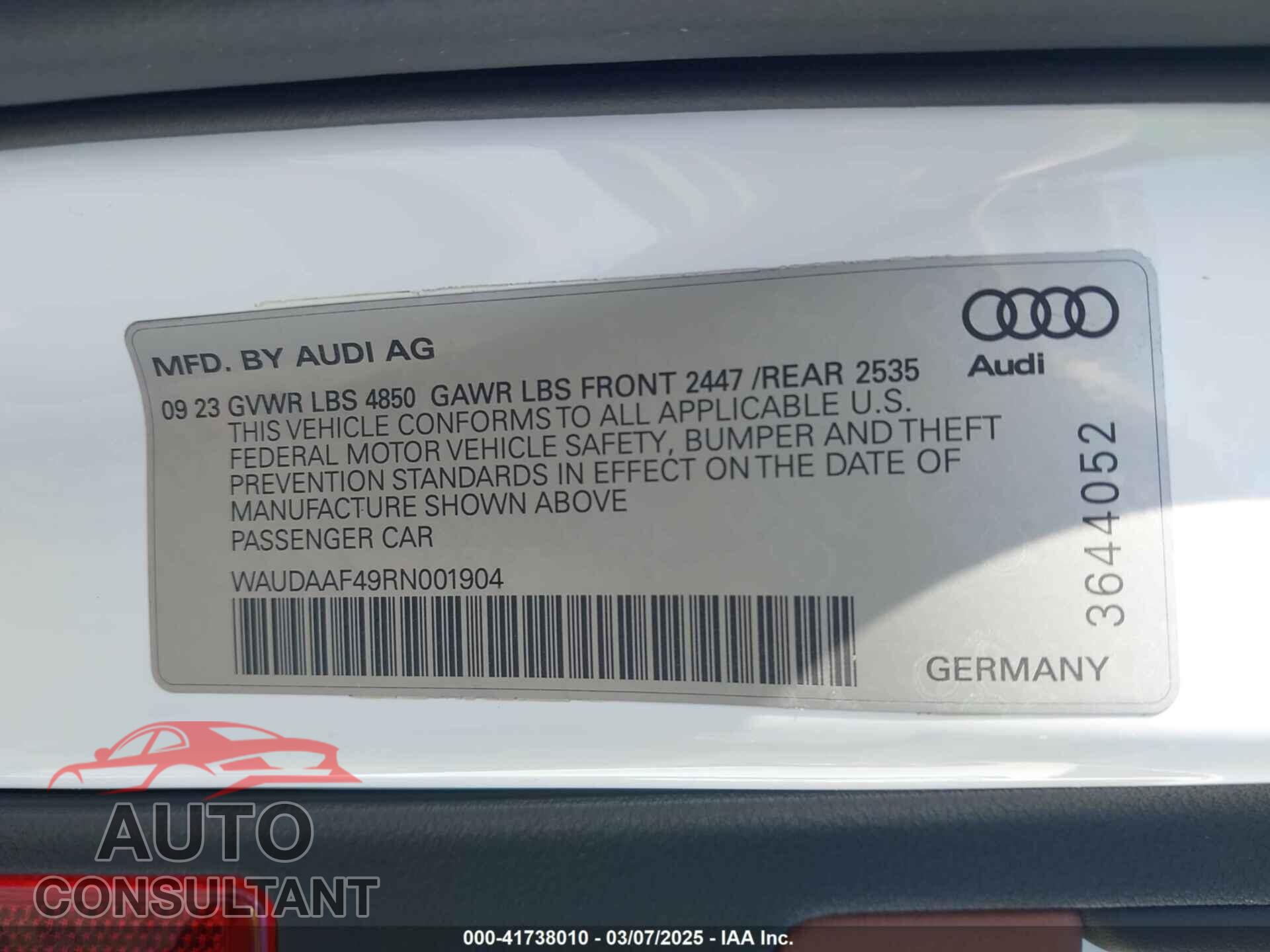 AUDI A4 2024 - WAUDAAF49RN001904