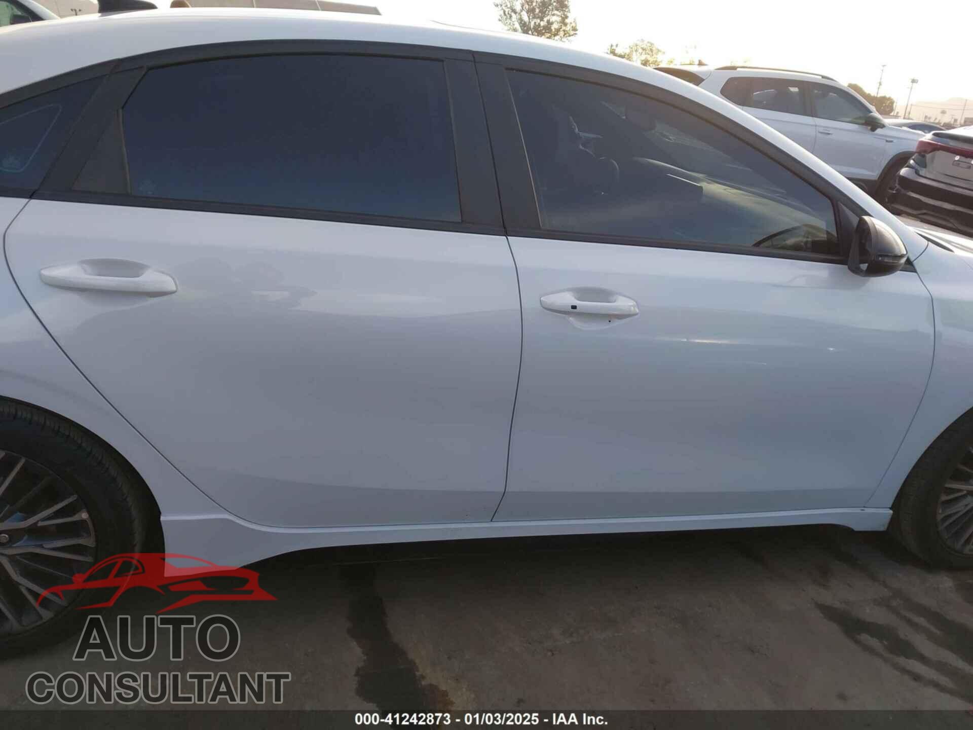KIA FORTE 2023 - 3KPF54AD0PE673666