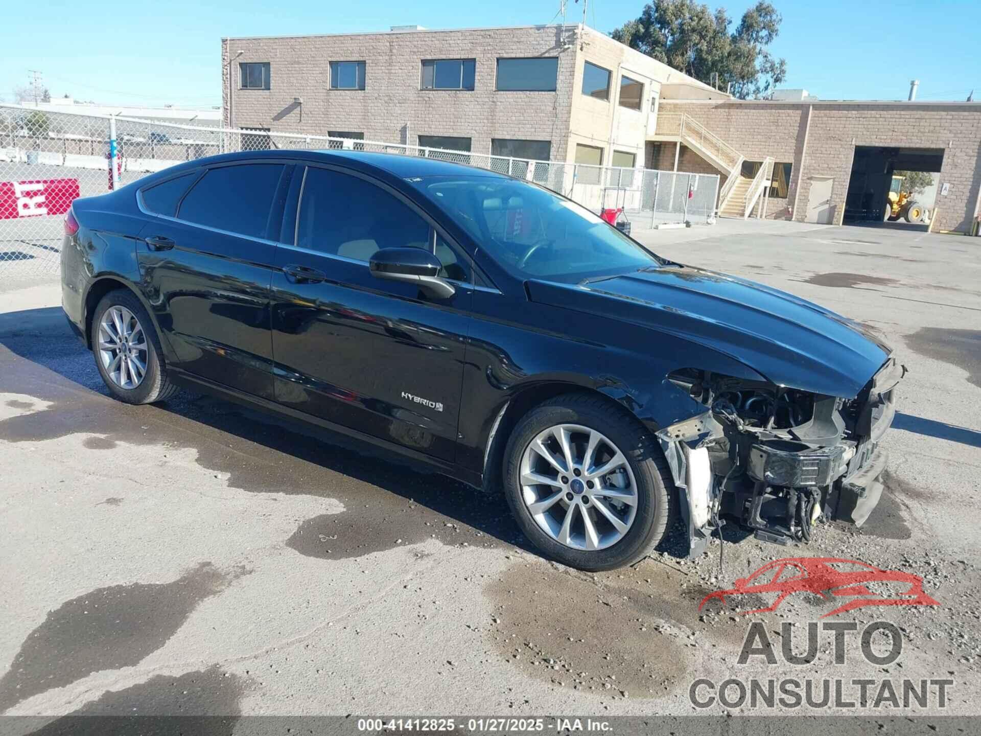 FORD FUSION HYBRID 2017 - 3FA6P0LU0HR258217