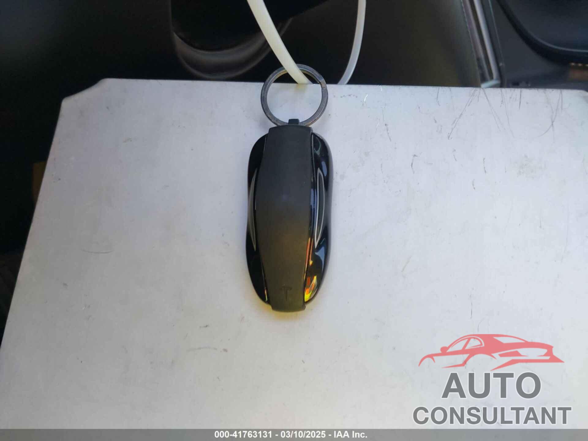 TESLA MODEL S 2018 - 5YJSA1E20JF265316