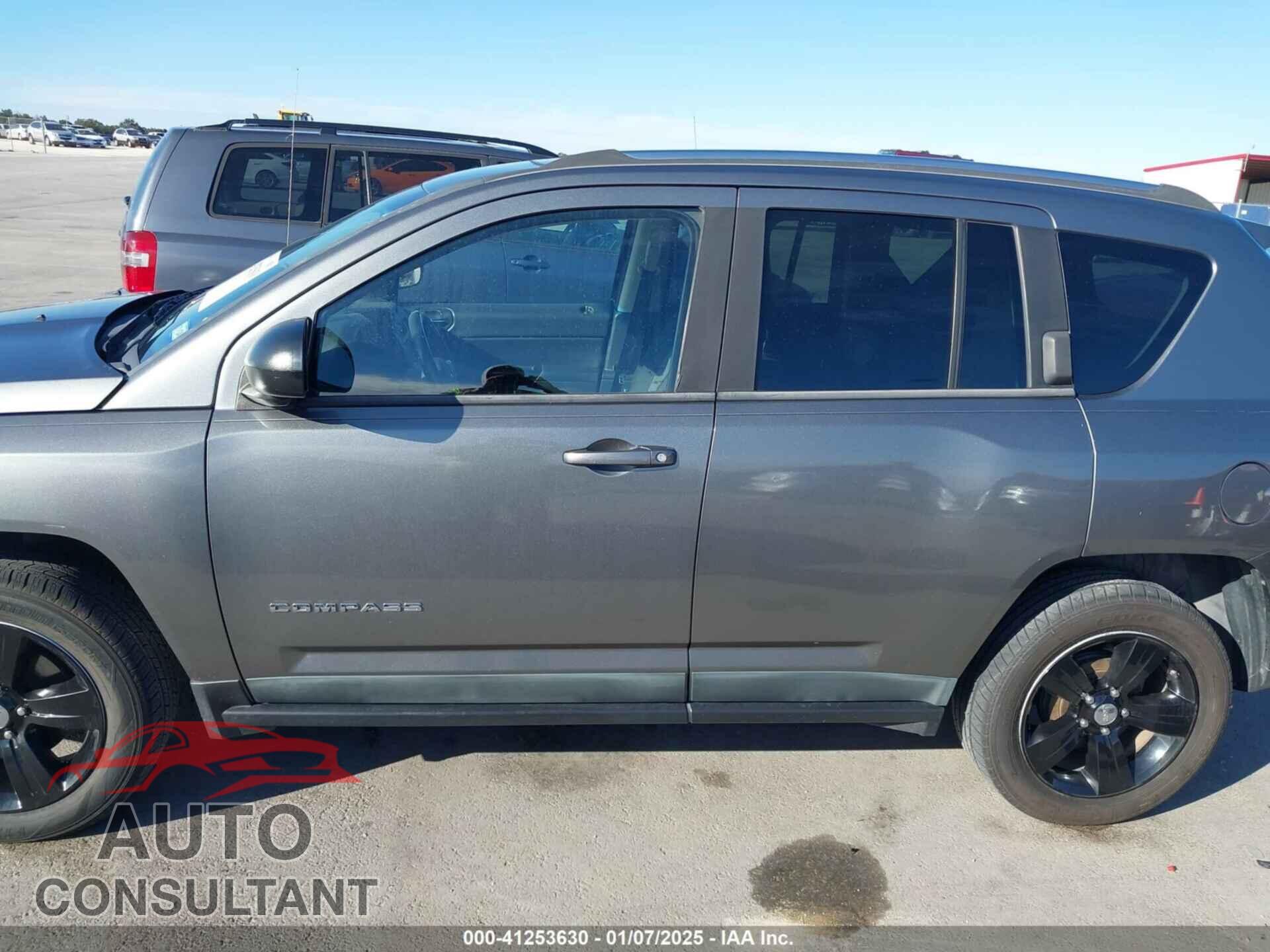 JEEP COMPASS 2011 - 1J4NT1FA0BD246586