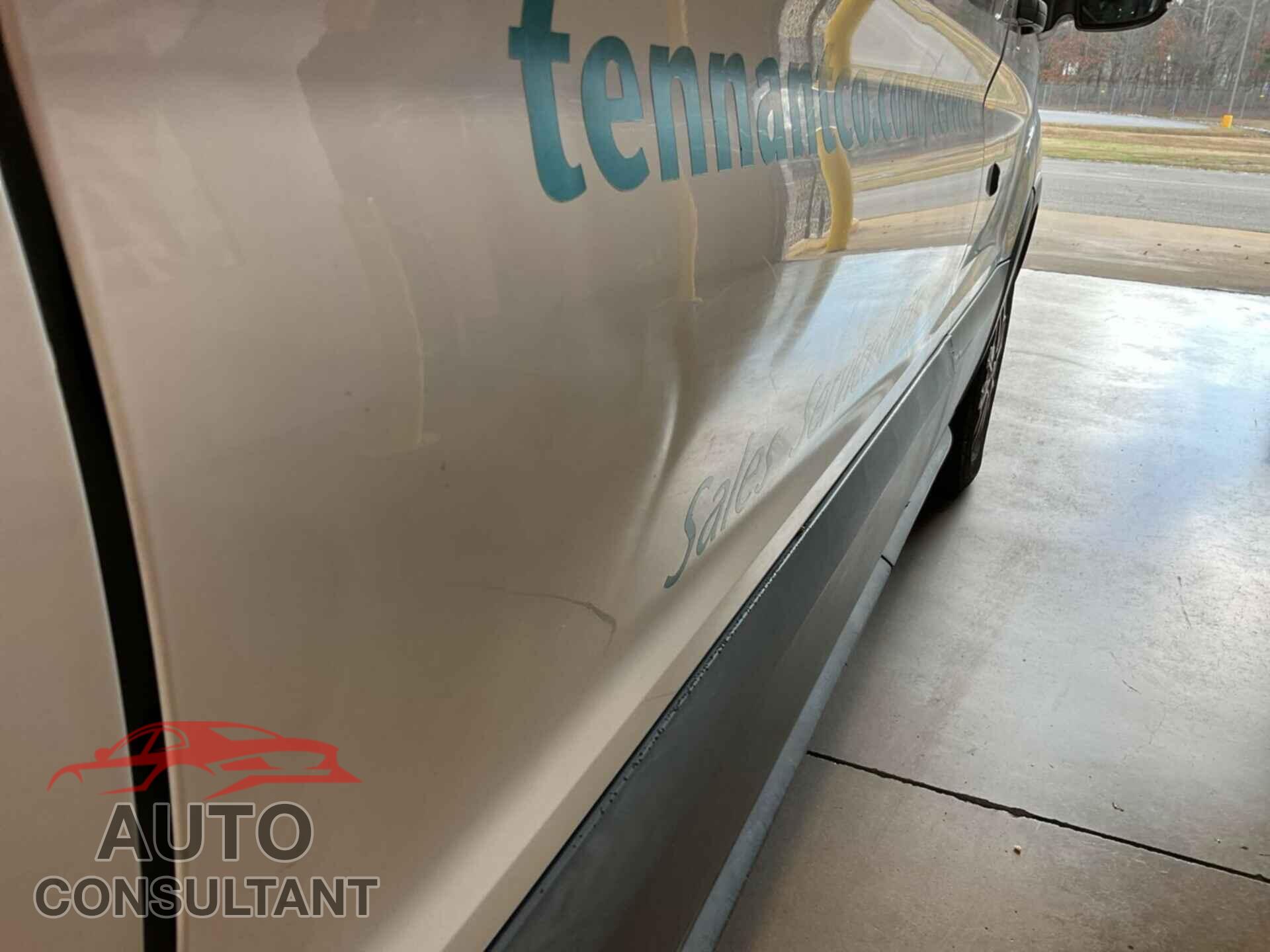 FORD TRANSIT 2017 - 1FTYE1YM4HKA19765