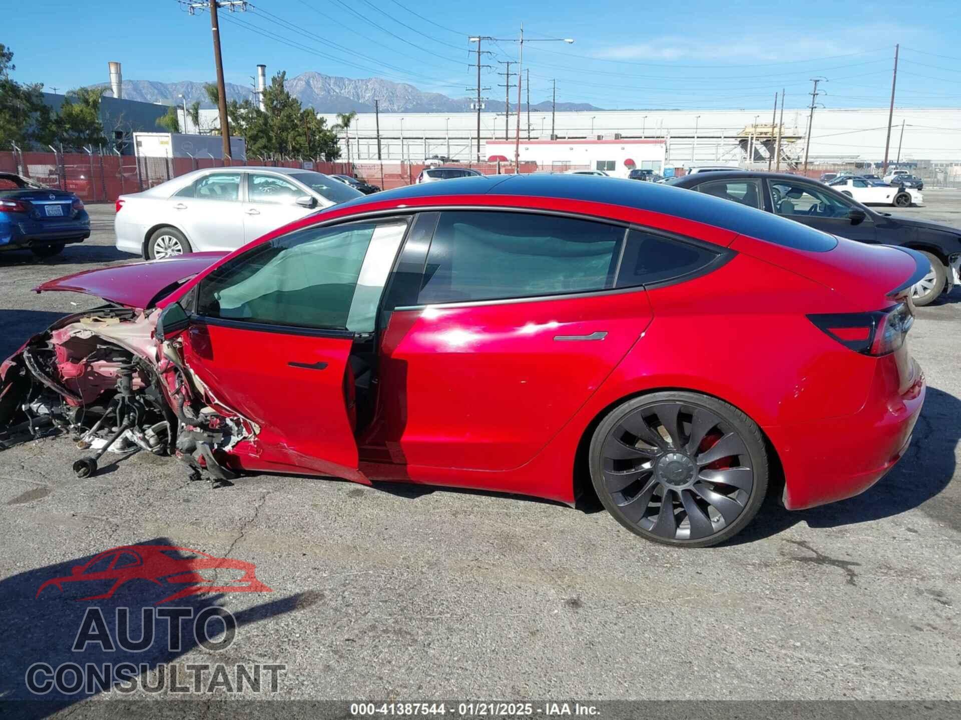 TESLA MODEL 3 2021 - 5YJ3E1EC7MF997237