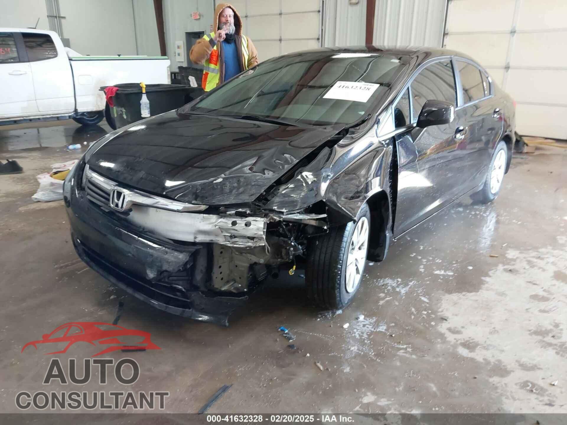 HONDA CIVIC 2012 - 19XFB2F51CE092198