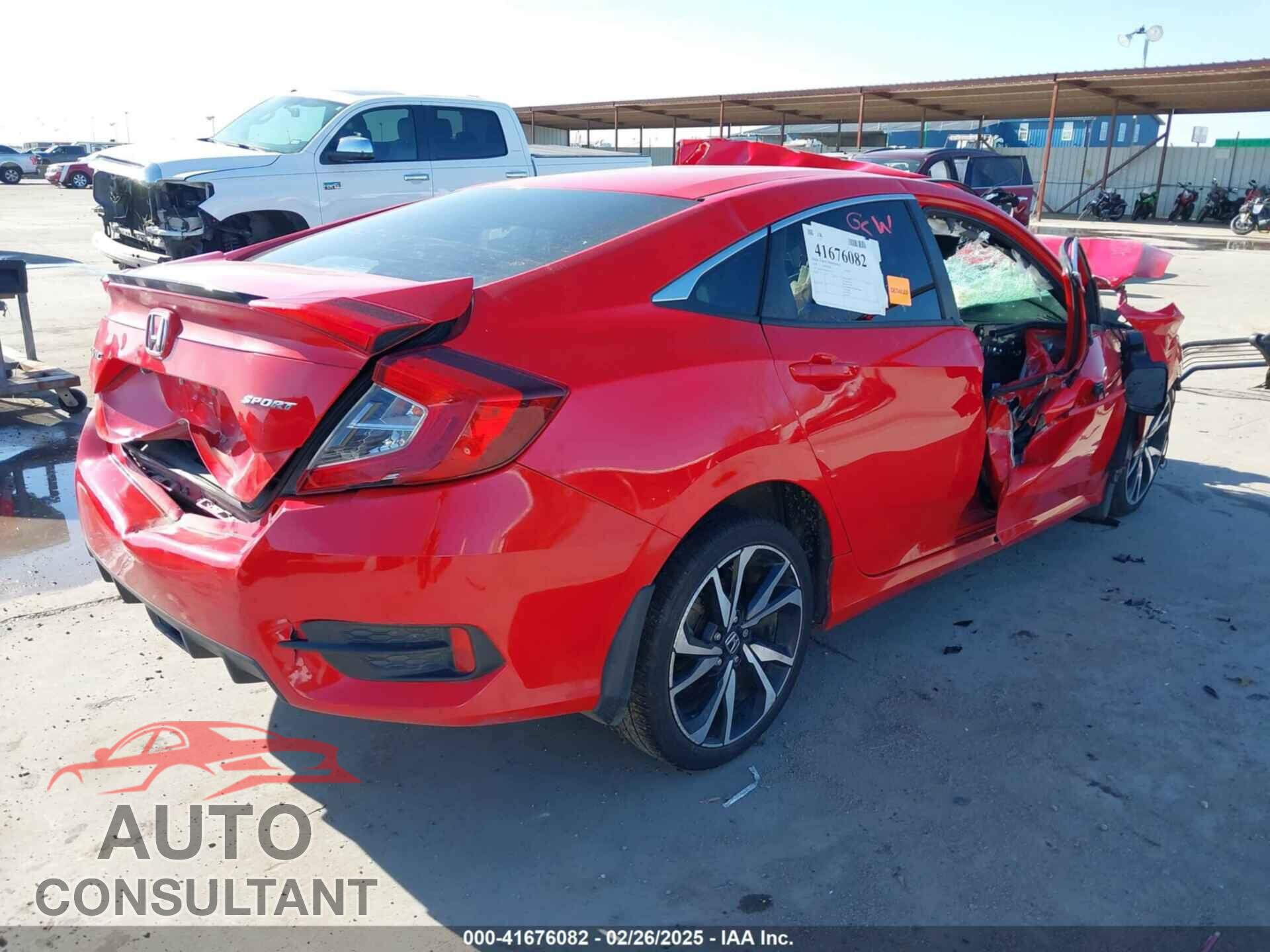HONDA CIVIC 2019 - 2HGFC2F89KH556513