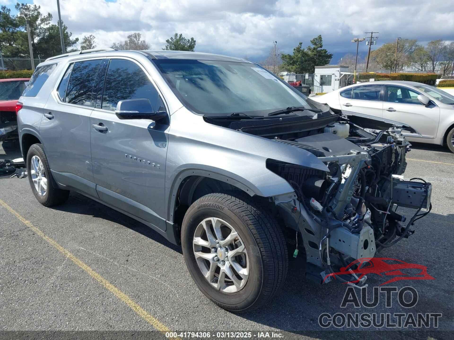 CHEVROLET TRAVERSE 2020 - 1GNERGKW4LJ130178