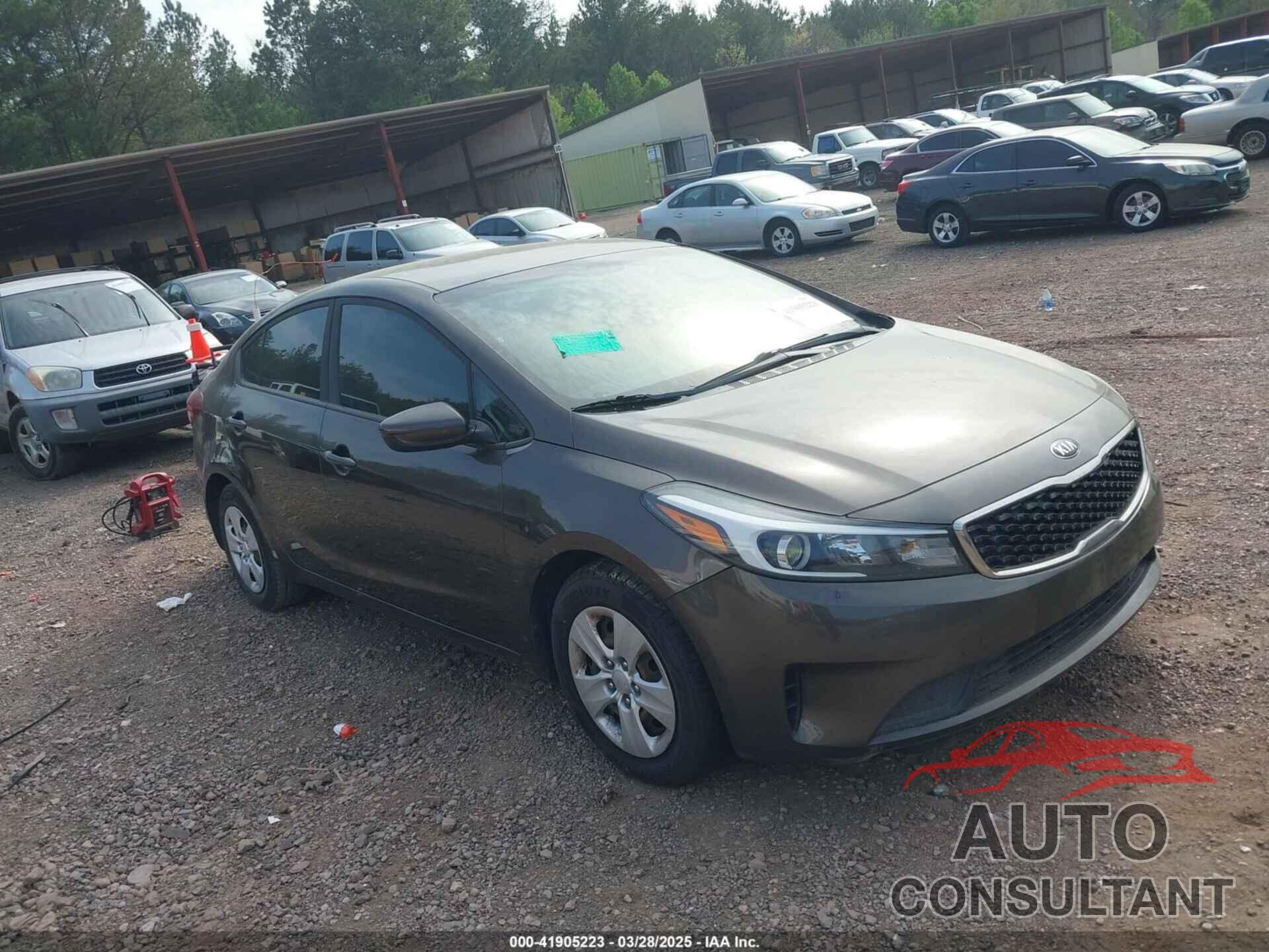 KIA FORTE 2017 - 3KPFK4A76HE135445