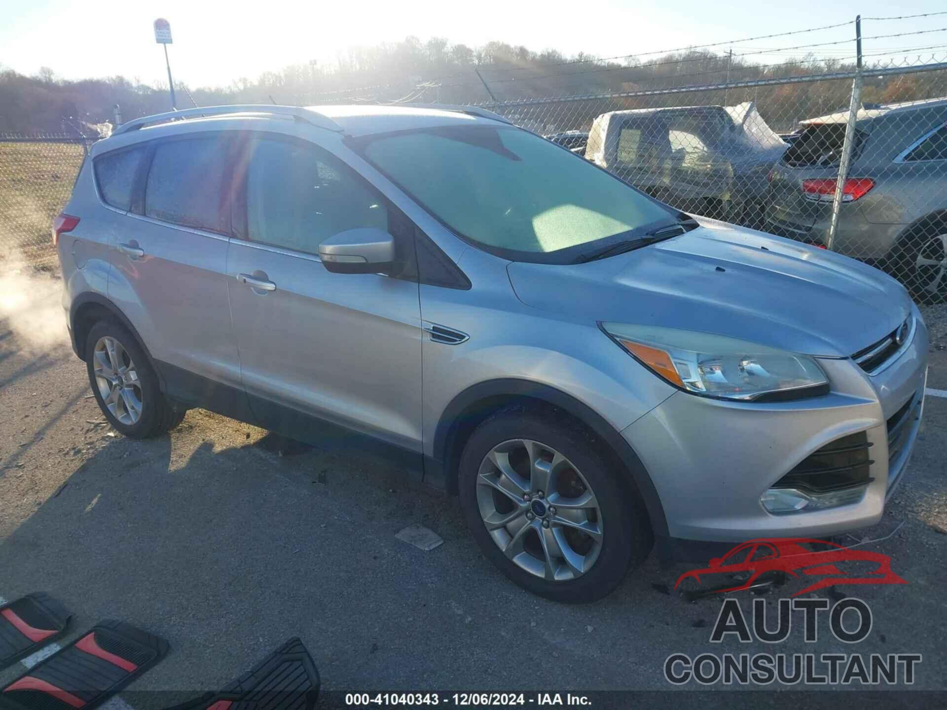 FORD ESCAPE 2015 - 1FMCU9J91FUA82966