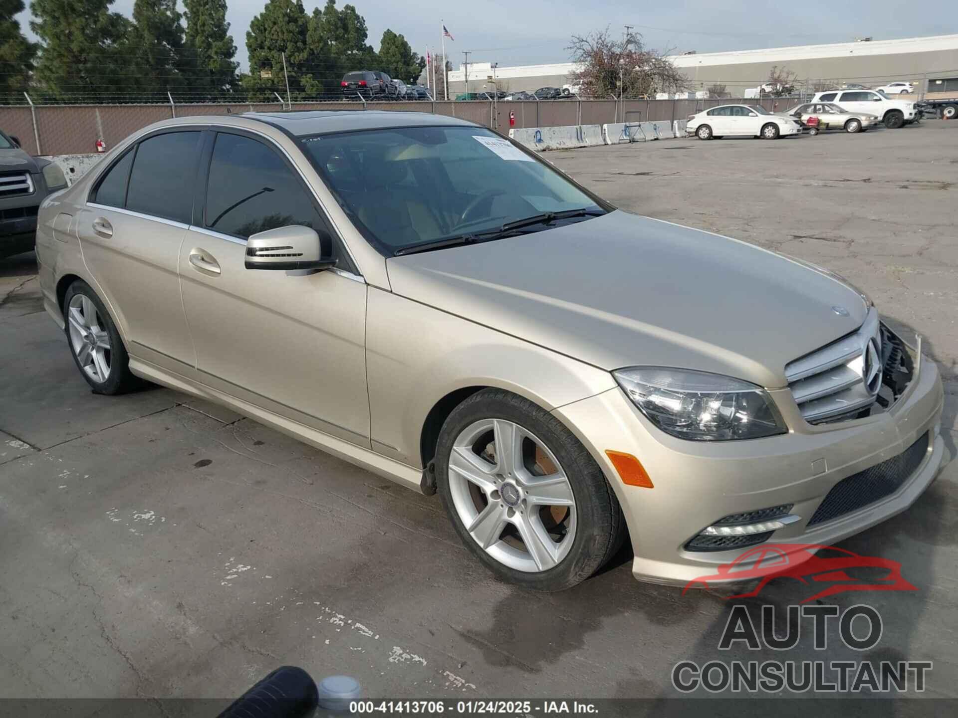 MERCEDES-BENZ C 300 2011 - WDDGF5EB3BR181135