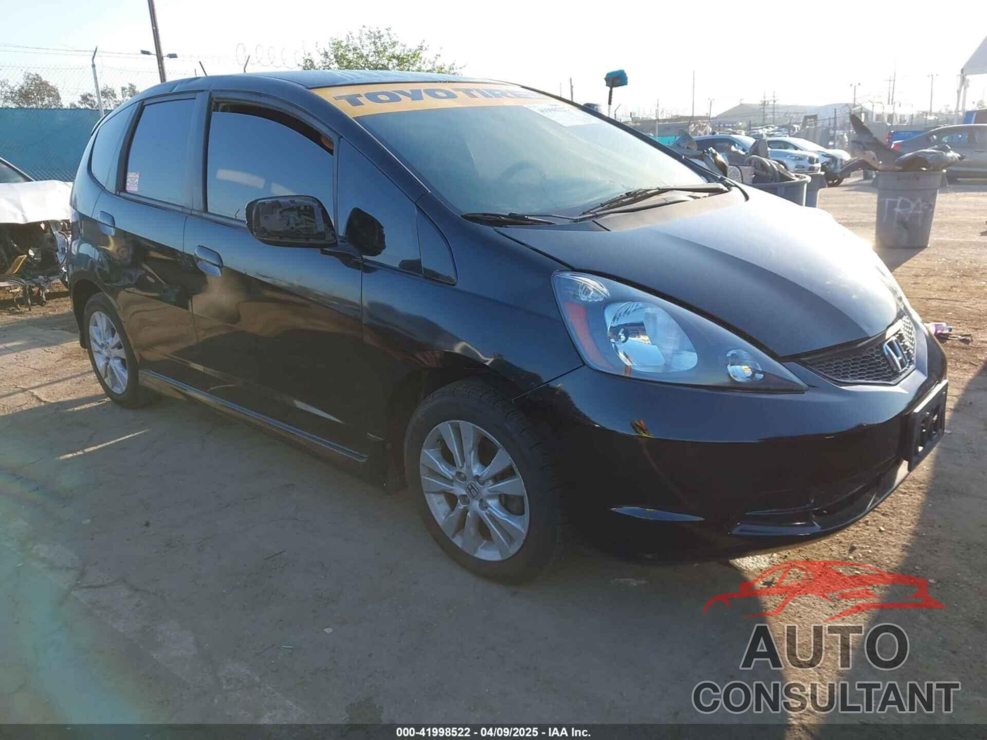 HONDA FIT 2010 - JHMGE8H44AC006047