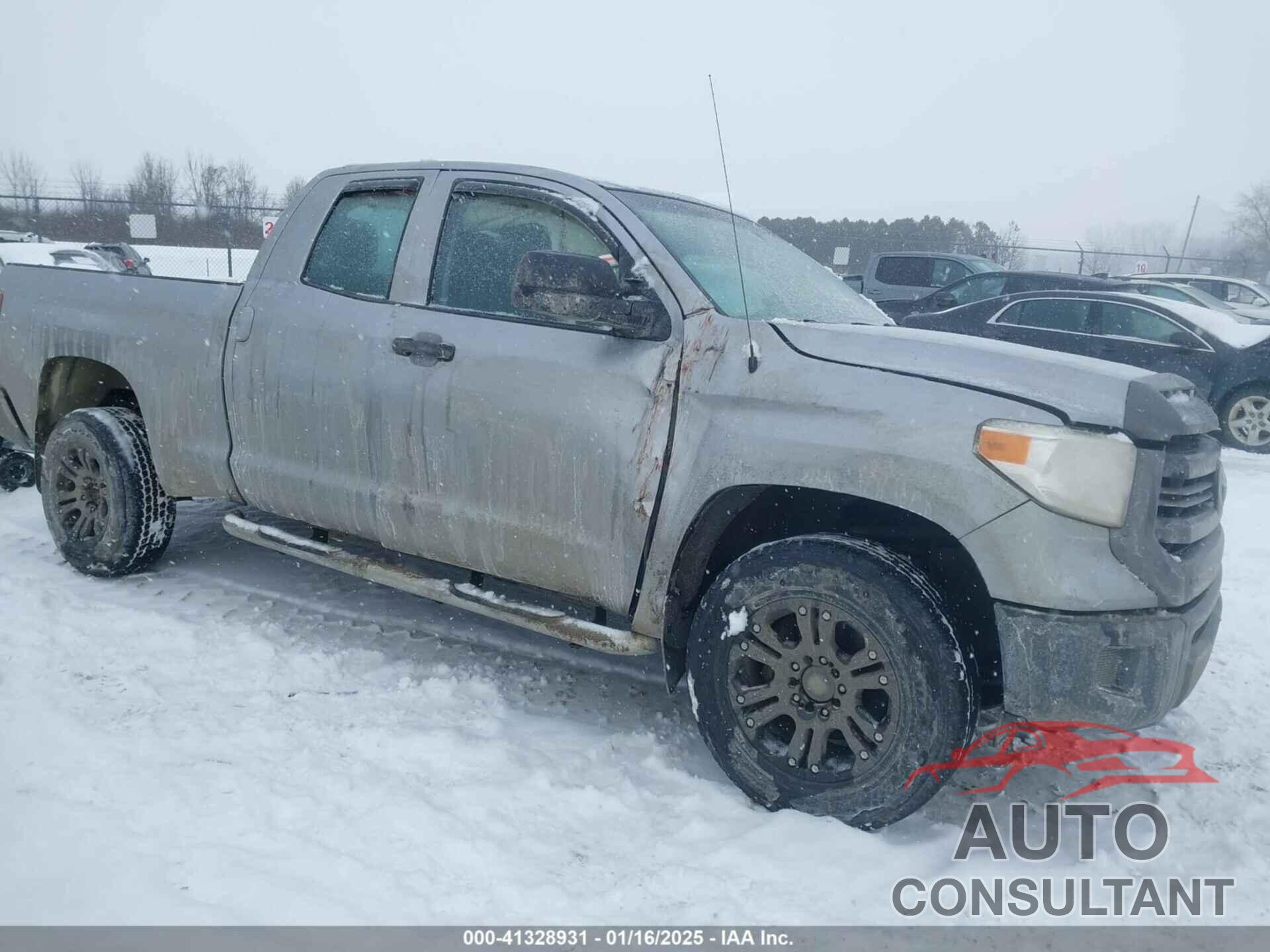 TOYOTA TUNDRA 2015 - 5TFUM5F12FX061031