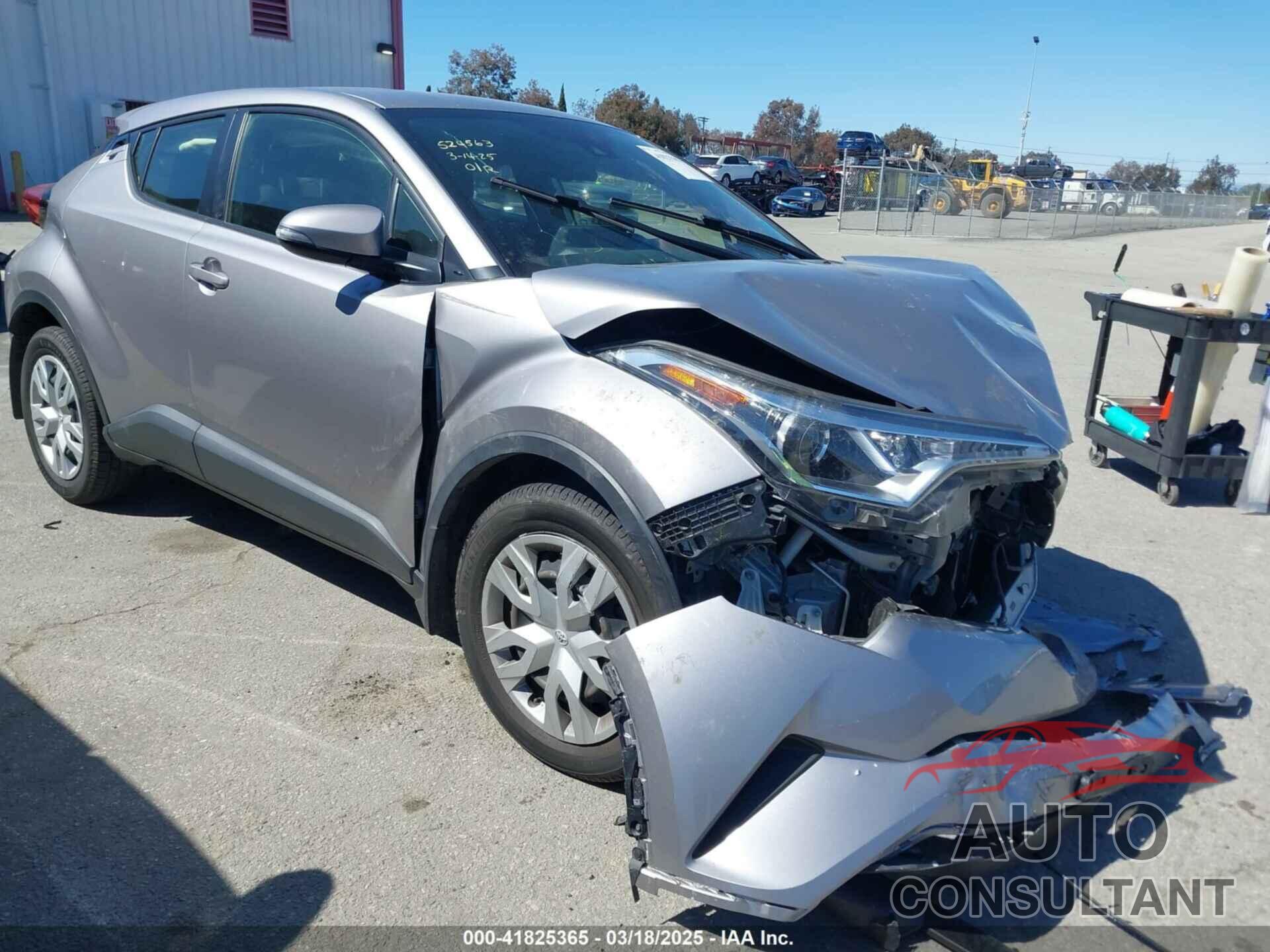 TOYOTA C-HR 2019 - JTNKHMBX0K1050506