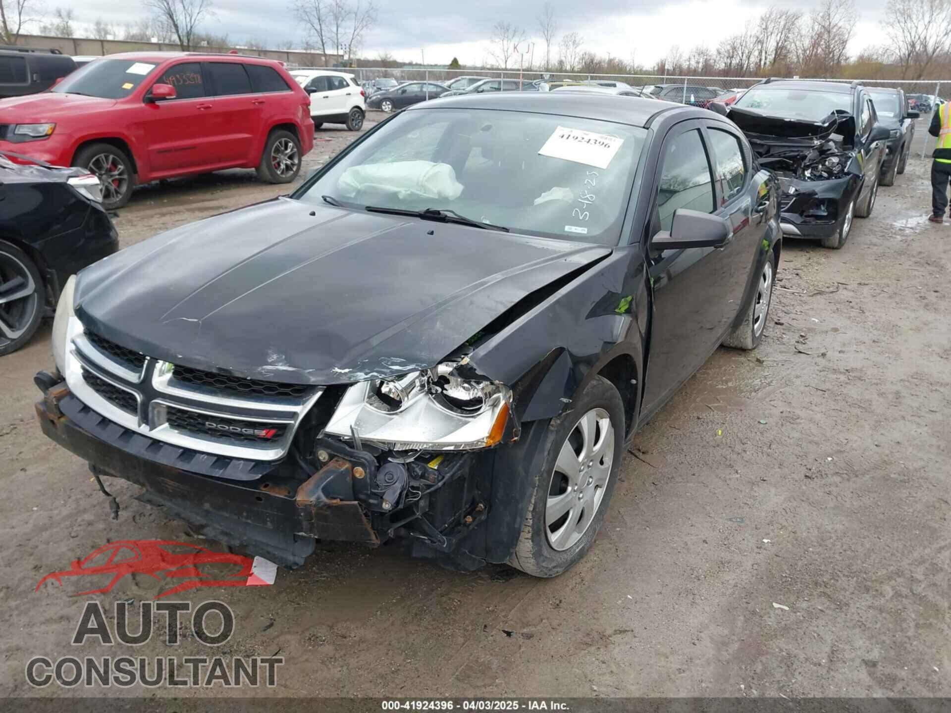 DODGE AVENGER 2013 - 1C3CDZAB8DN572680