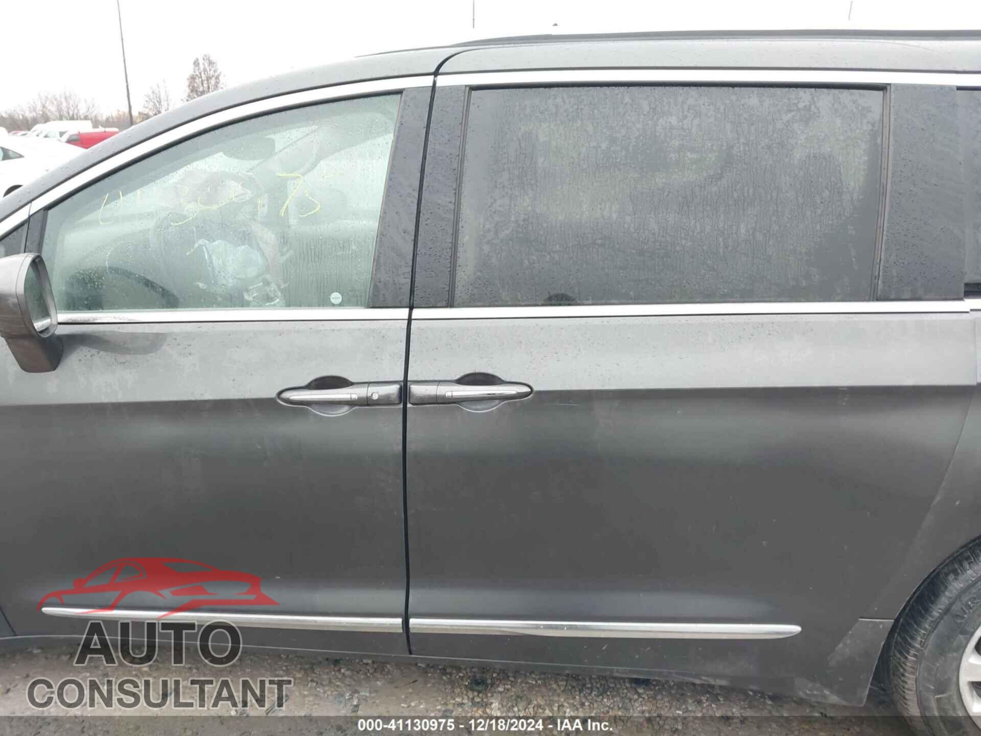 CHRYSLER PACIFICA 2019 - 2C4RC1BGXKR715357
