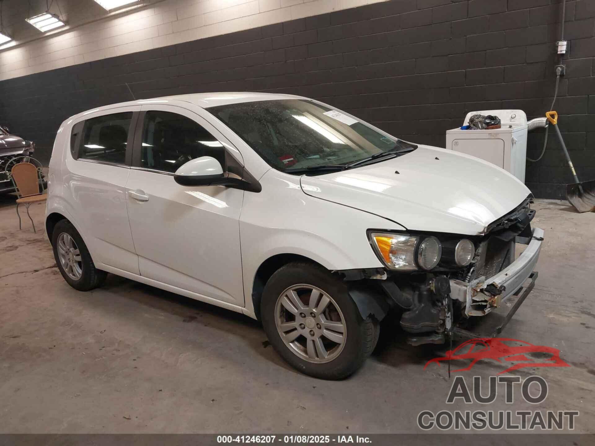 CHEVROLET SONIC 2016 - 1G1JC6SH0G4160490