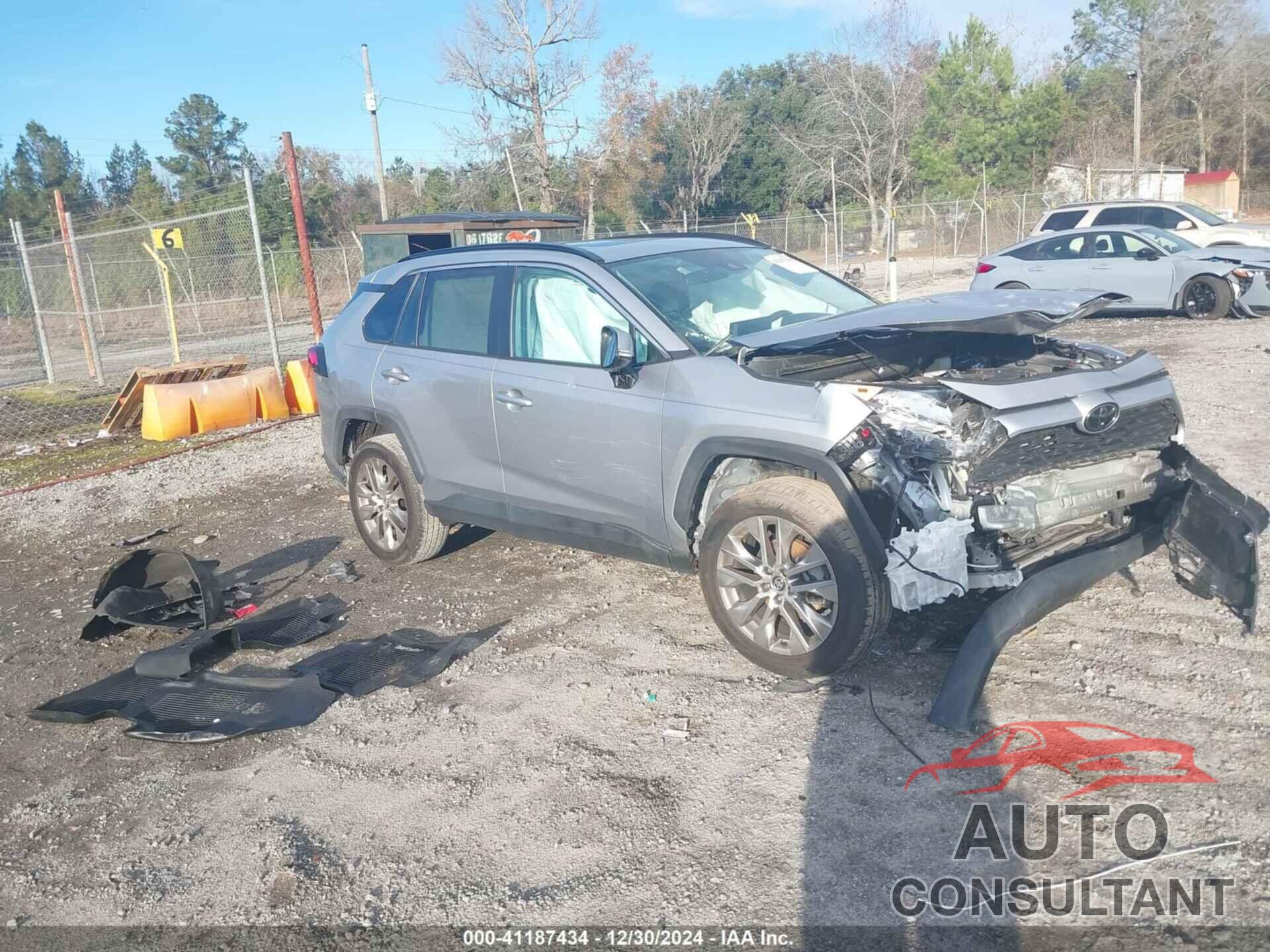 TOYOTA RAV4 2020 - 2T3C1RFV8LC058246