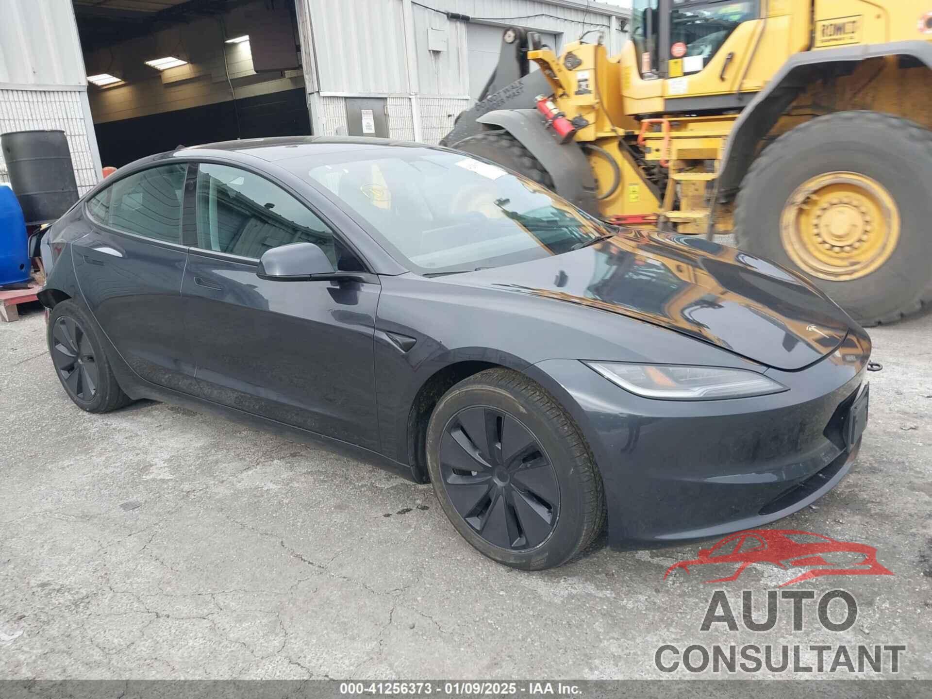 TESLA MODEL 3 2024 - 5YJ3E1EA3RF737469